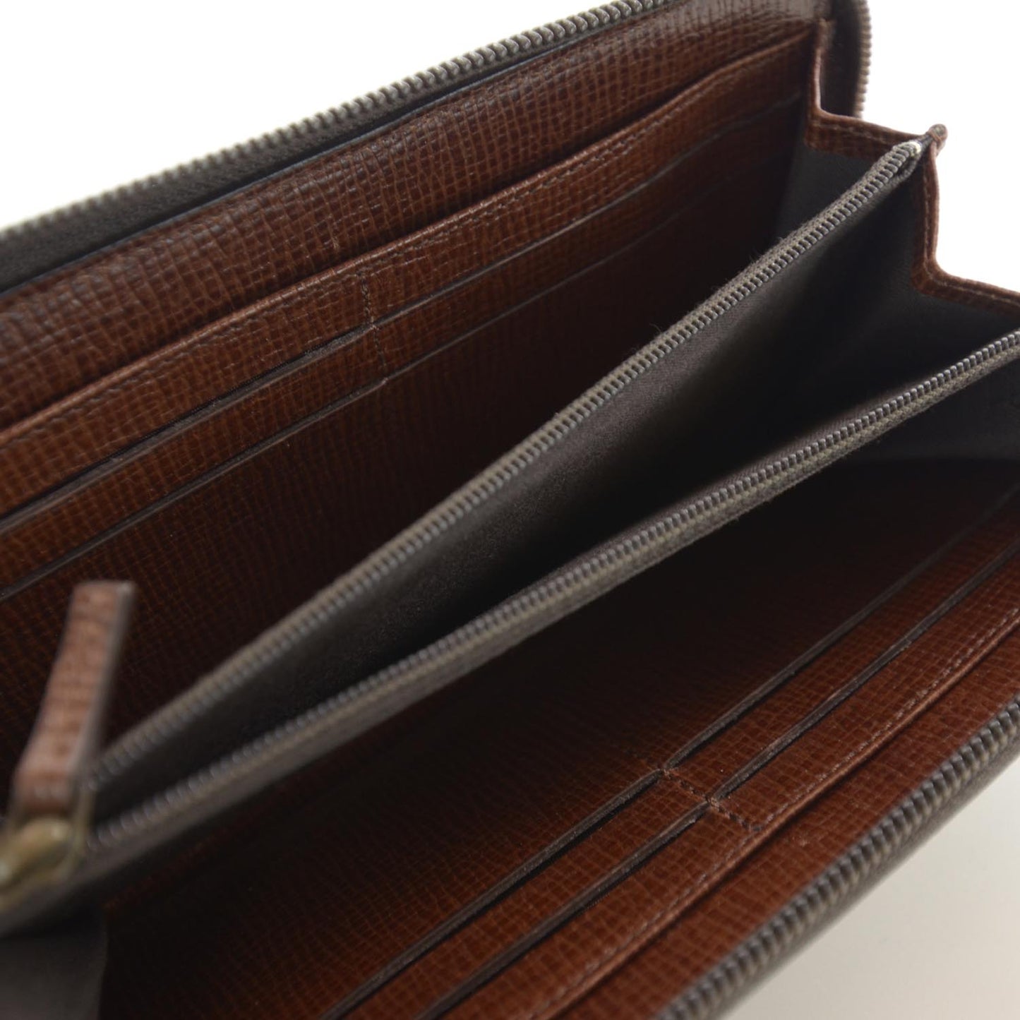 Zucca Spalmati Zip Around Wallet Tobacco Cioccolato