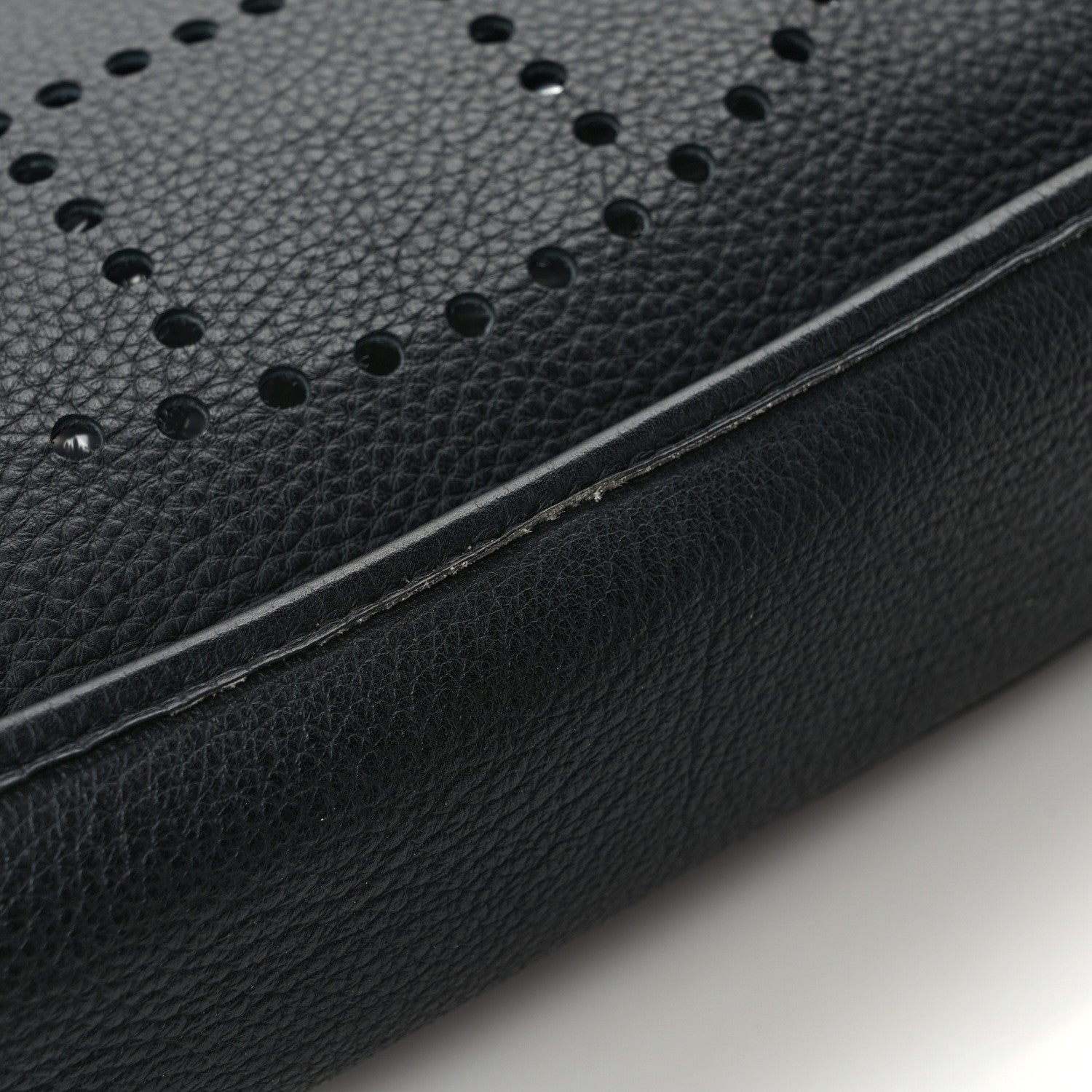 Hermes Taurillon Clemence Evelyne PM Black 9 of 9