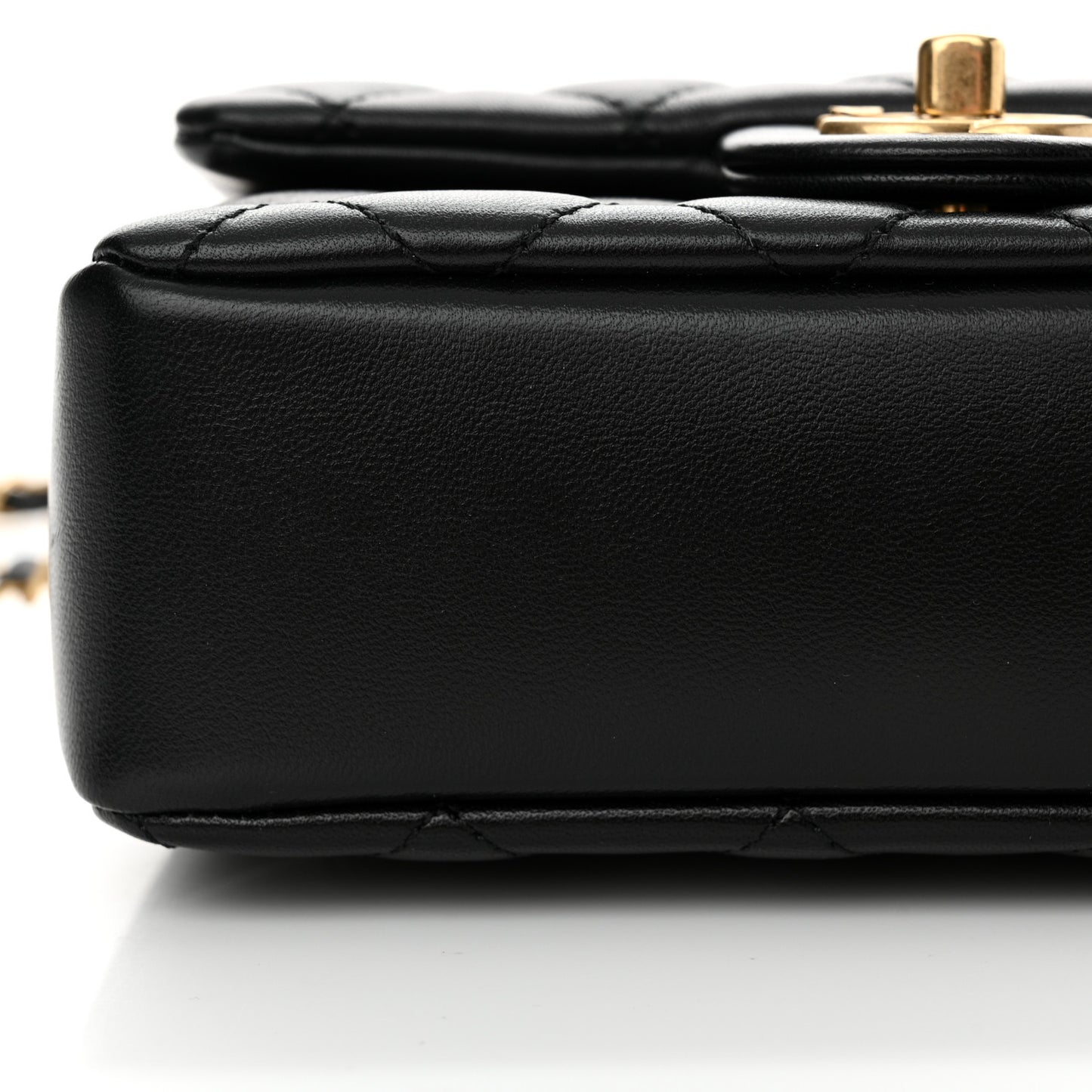Shiny Lambskin Quilted Pearl Twist Mini Square Flap Black