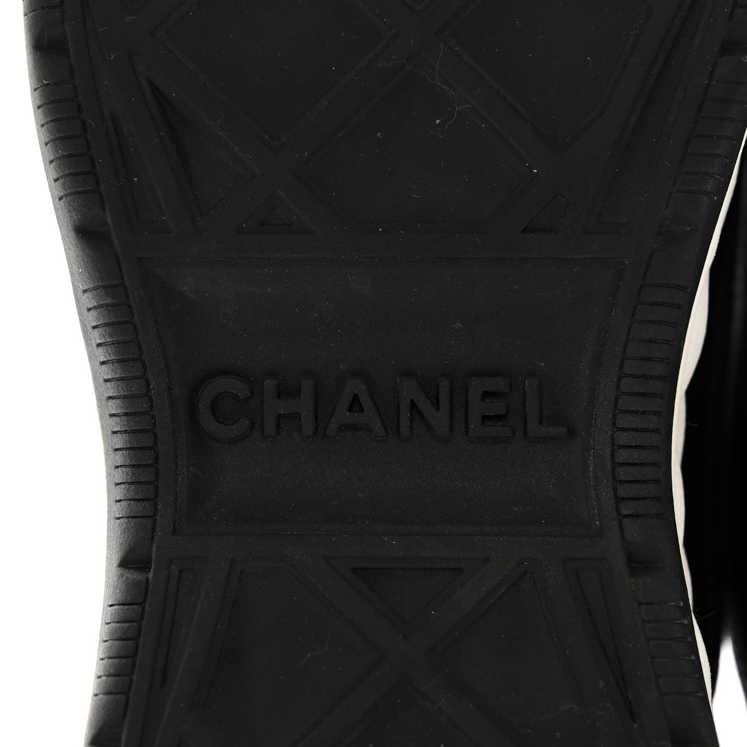 Chanel Velvet Calfskin Mixed Fibers CC Sneakers 37 Black 7 of 23