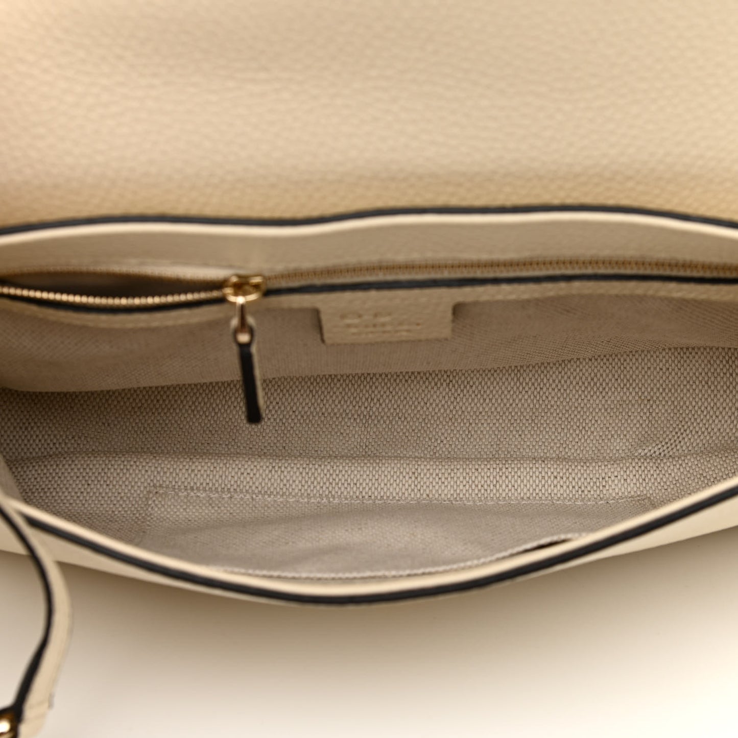 Cellarius Calfskin Medium Soho Flap Crossbody Ivoire