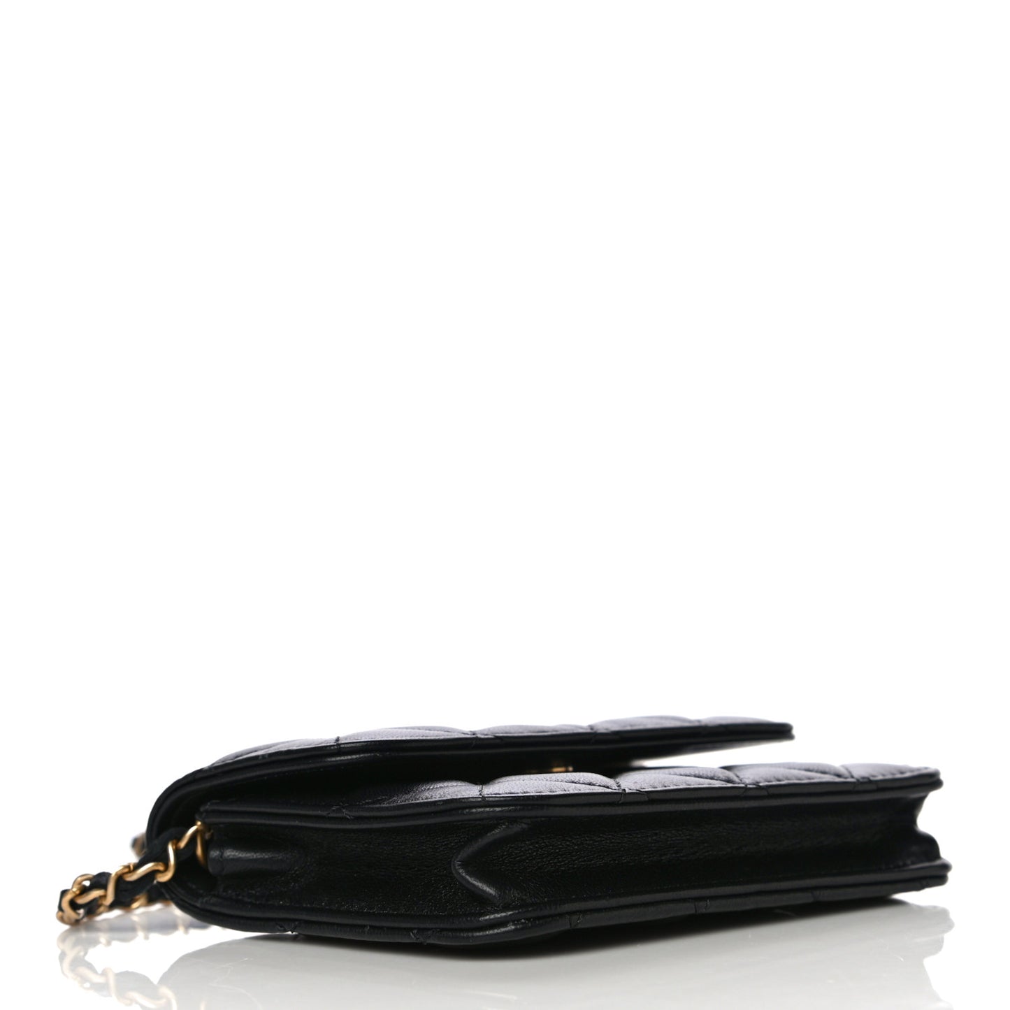 Lambskin Quilted Pearl Crush Clutch With Chain Black