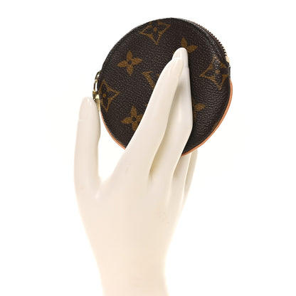 Louis Vuitton Monogram Round Coin Purse 2 of 7