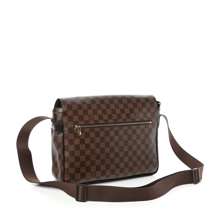Louis Vuitton Damier Ebene Melville Messenger Bag 3 of 9