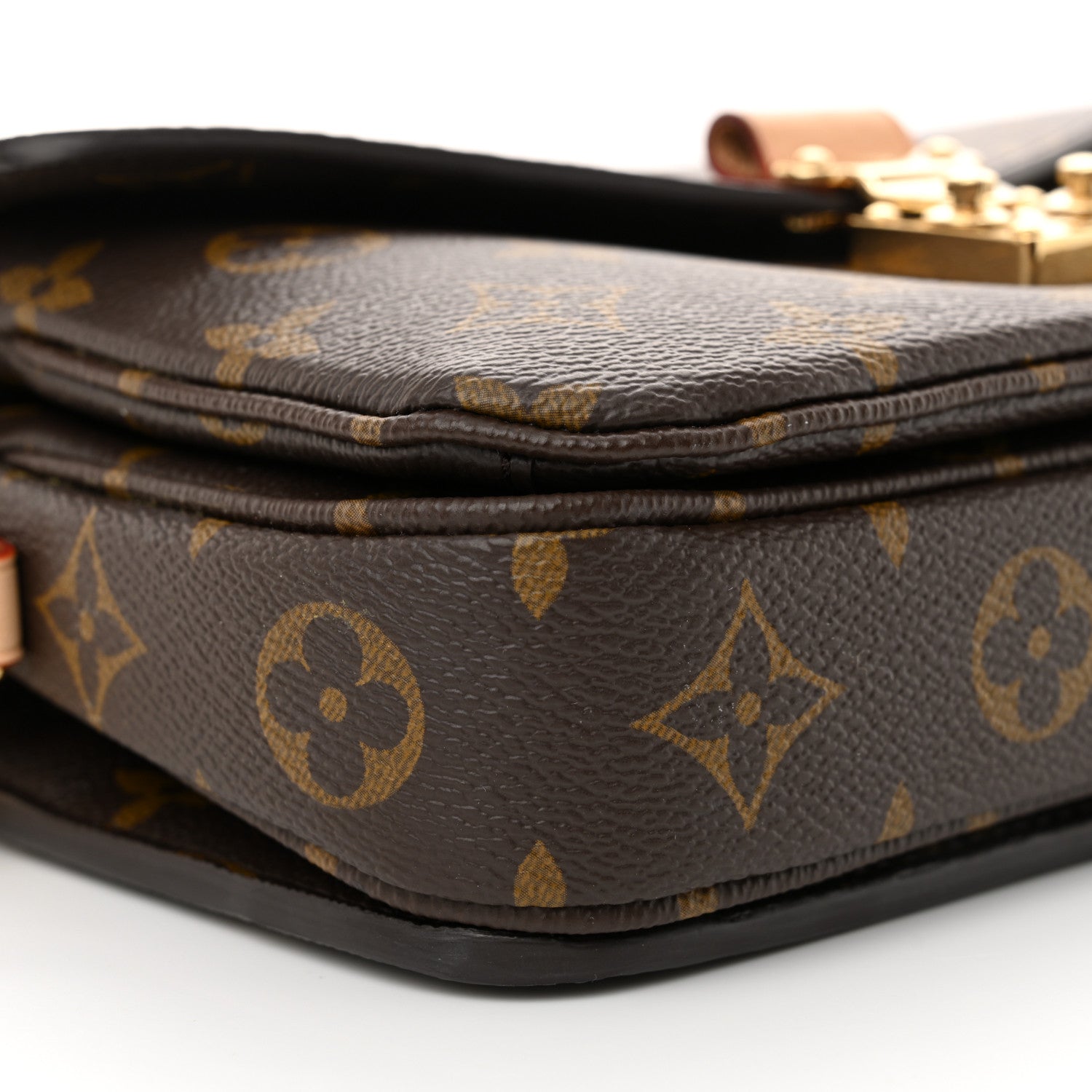 Louis Vuitton Monogram Pochette Metis East West 8 of 9