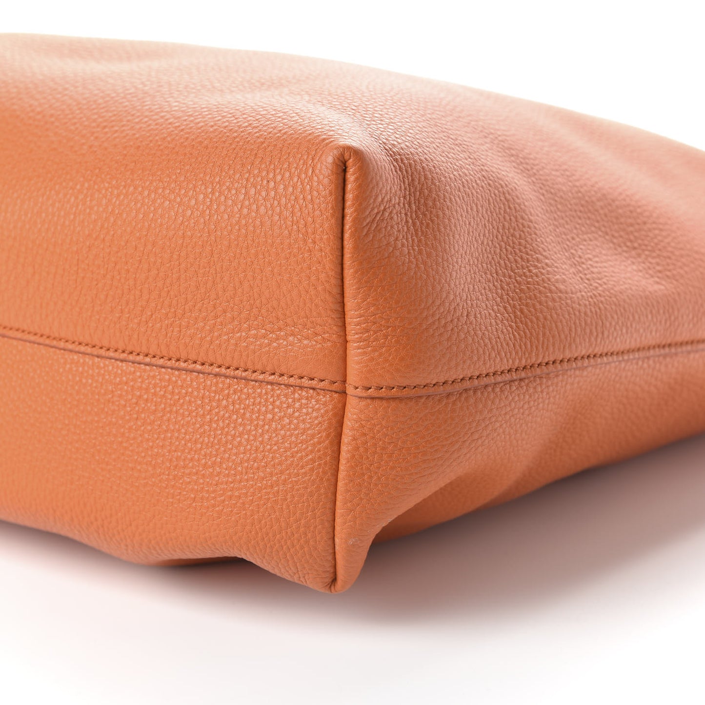 Vitello Daino Tote Papaya