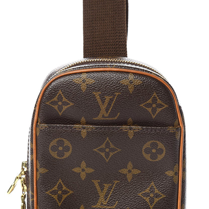 Louis Vuitton Monogram Pochette Gange 9 of 9