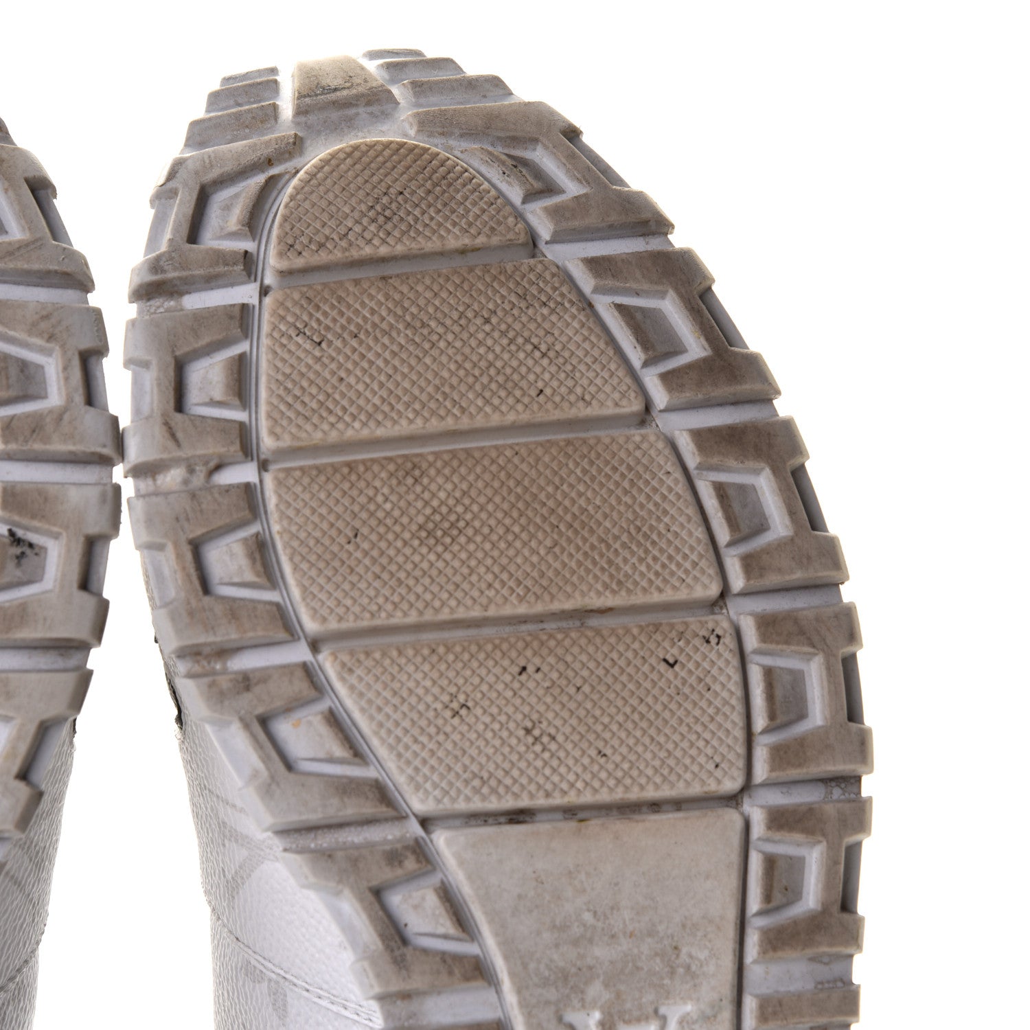 Louis Vuitton Calfskin Monogram Eclipse Rivoli Sneakers 8 10 of 14