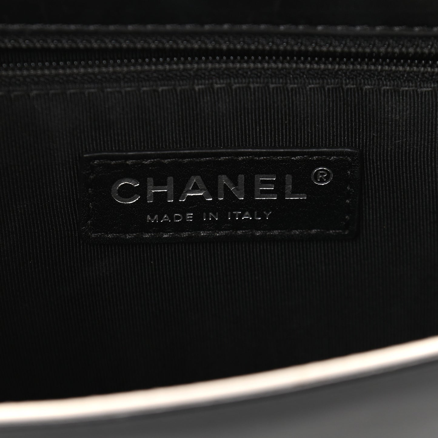 Glazed Calfskin Medium Boy Flap Black White