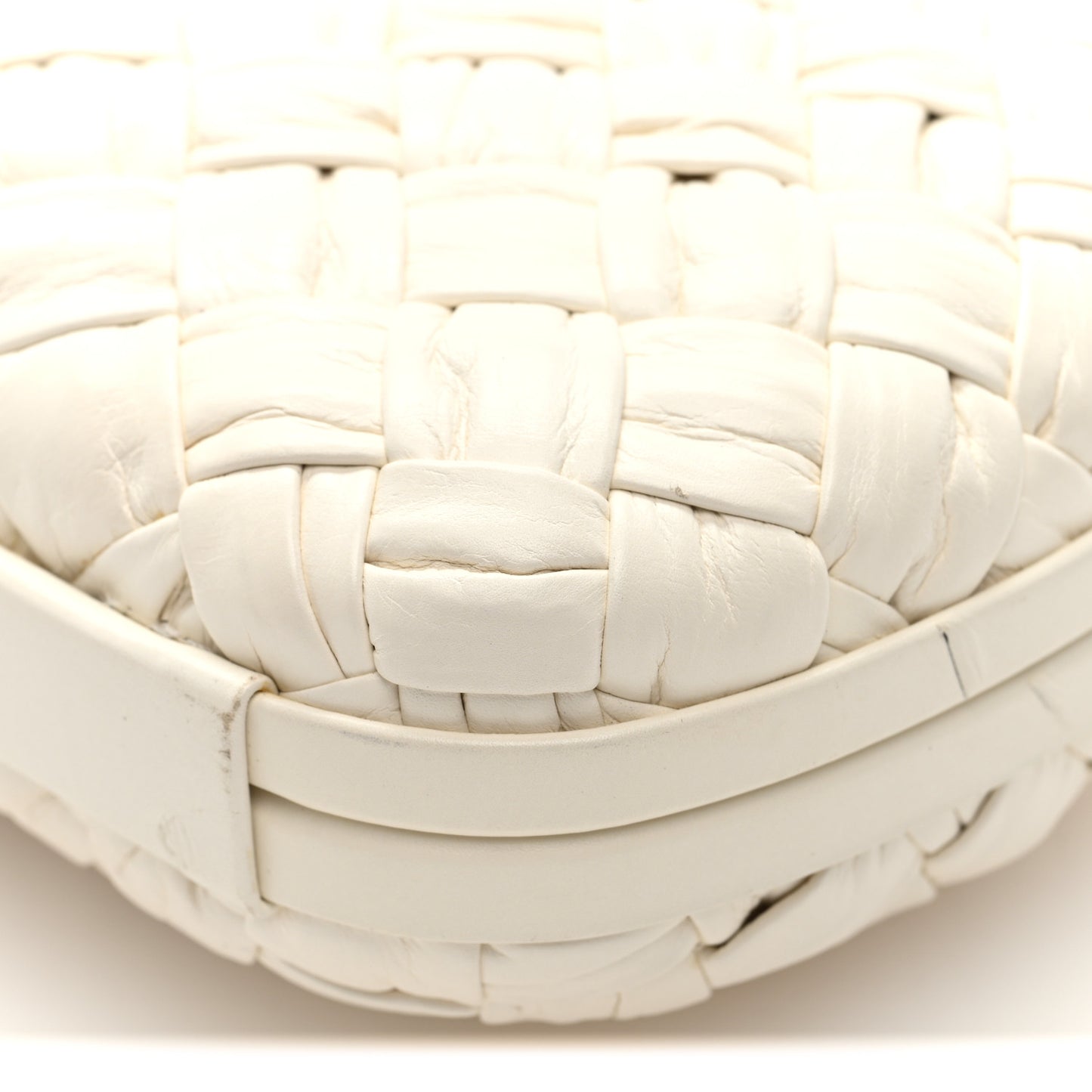 Foulard Intrecciato Minaudiere Knot Clutch Bone