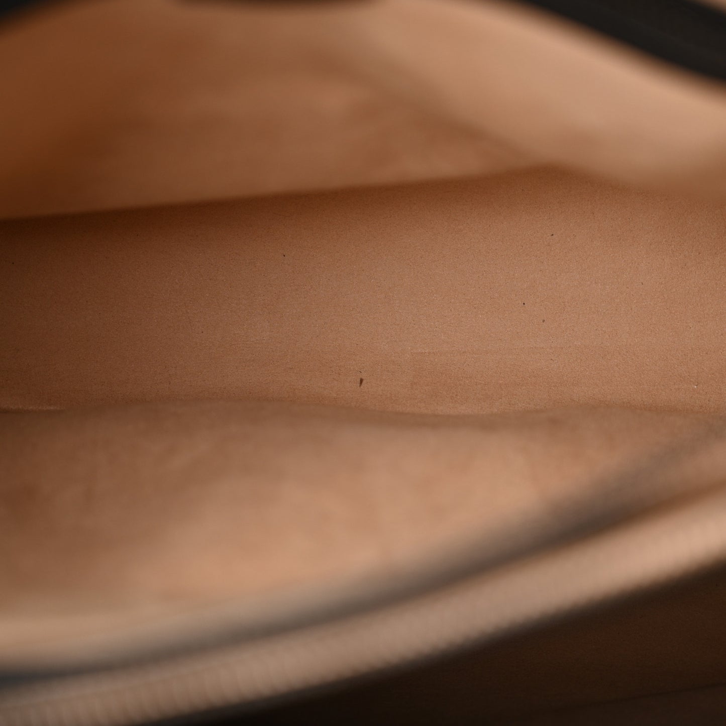 Wonka Grain Calfskin Large Diana Tote Bag Black