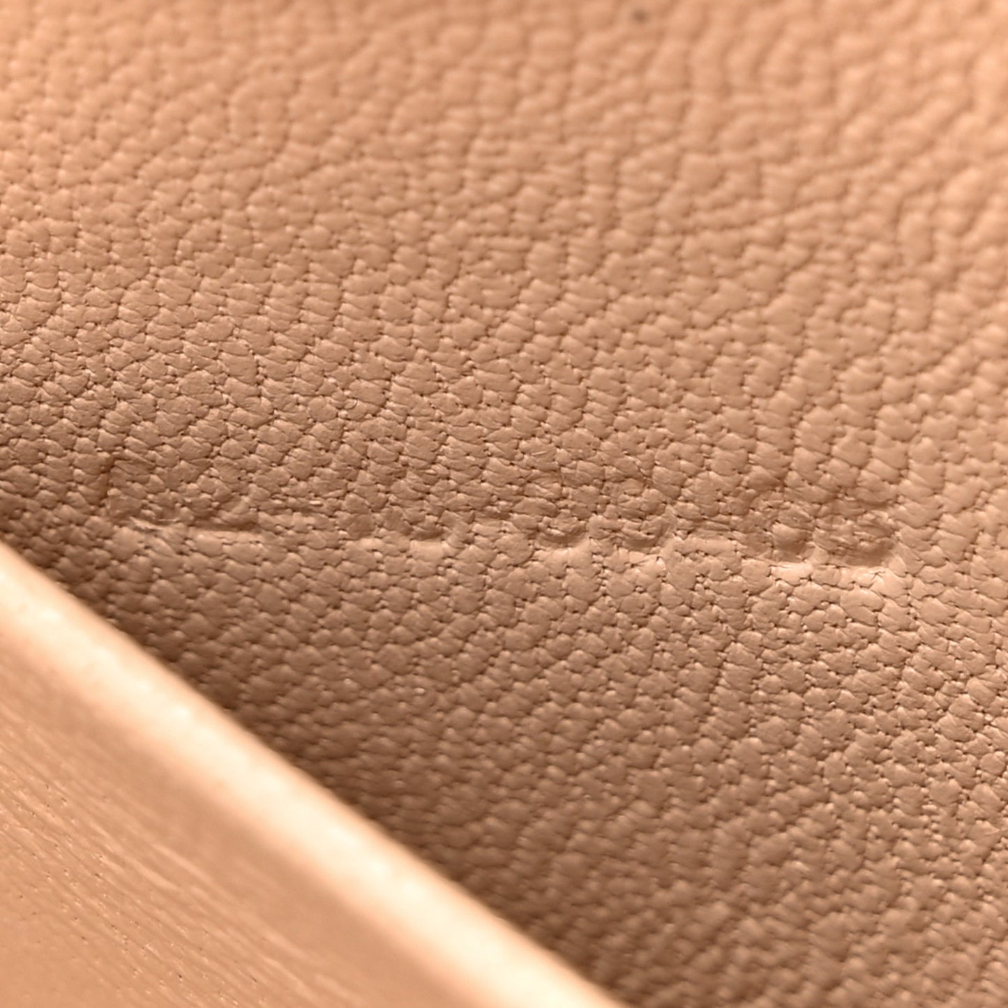 Calfskin Small Nile Bracelet Minaudiere Bag Off White