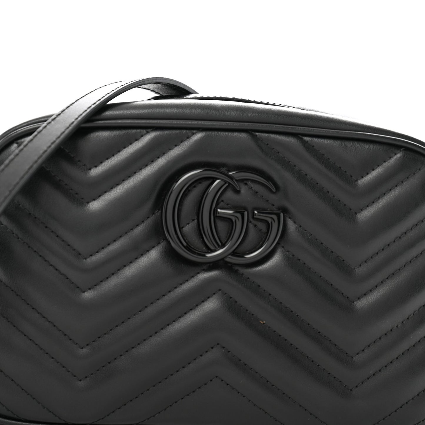 Calfskin Matelasse Monochrome Small GG Marmont Chain Shoulder Bag Black