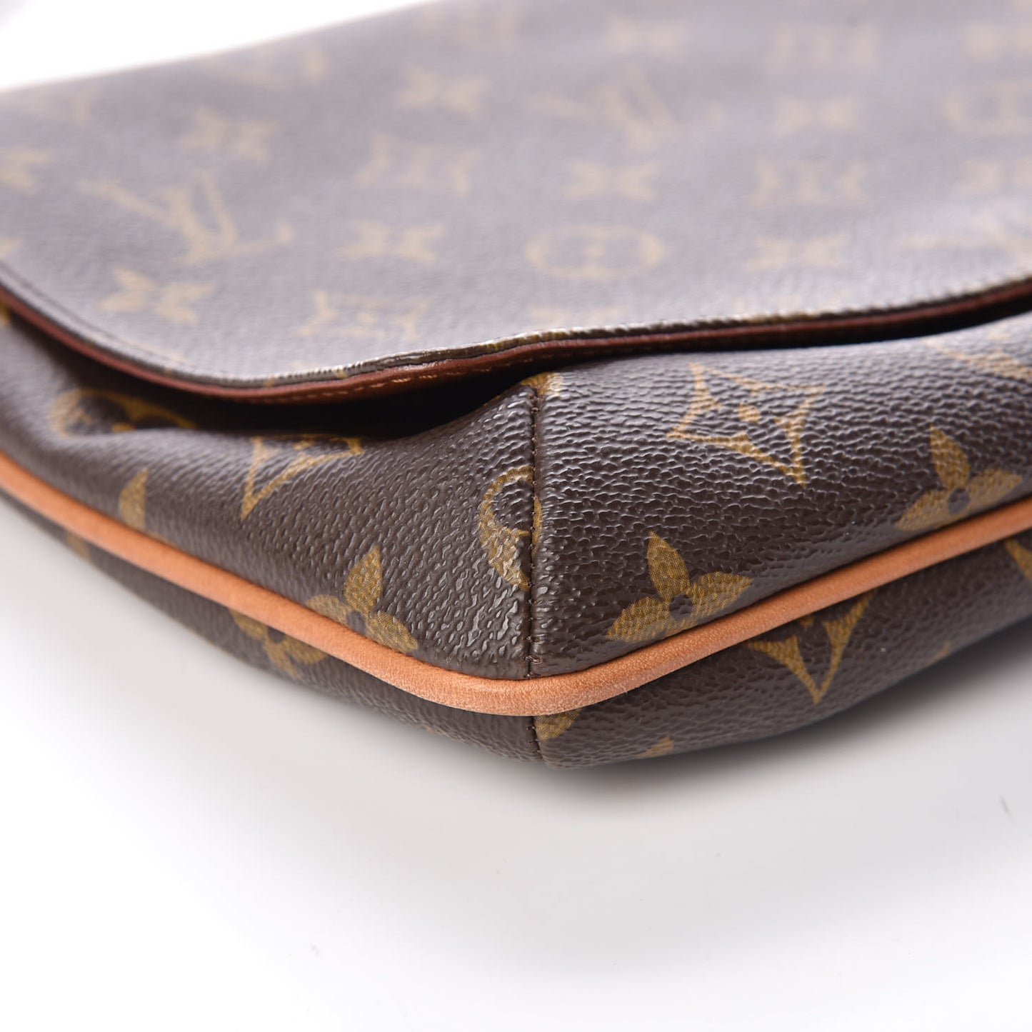 Monogram Musette Tango