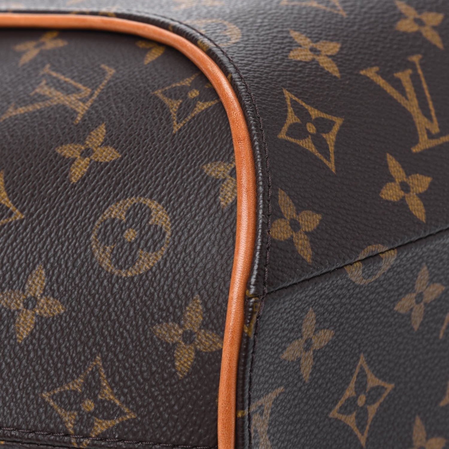 Louis Vuitton Monogram Ellipse MM 22 of 24