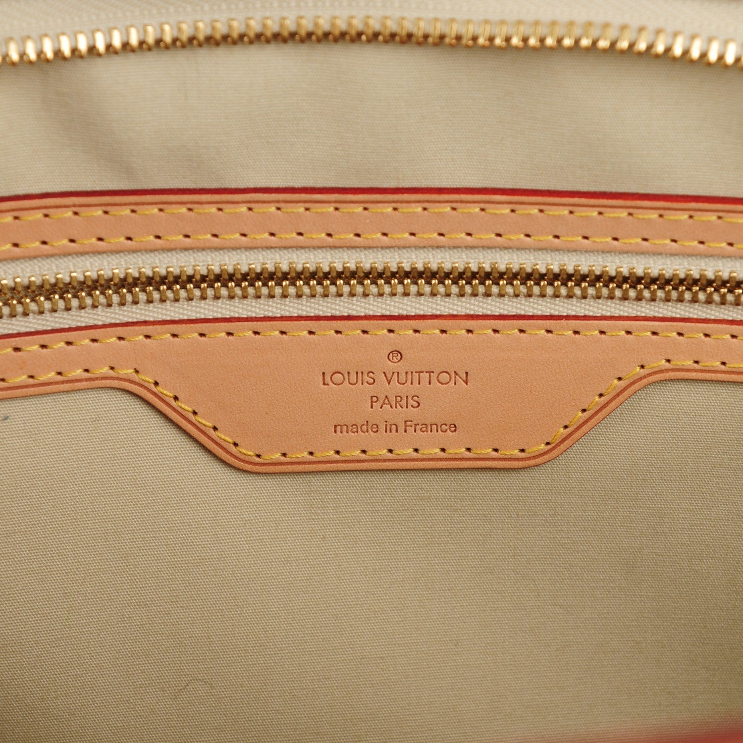 Louis Vuitton Vernis Brea GM Blanc Corail 6 of 8