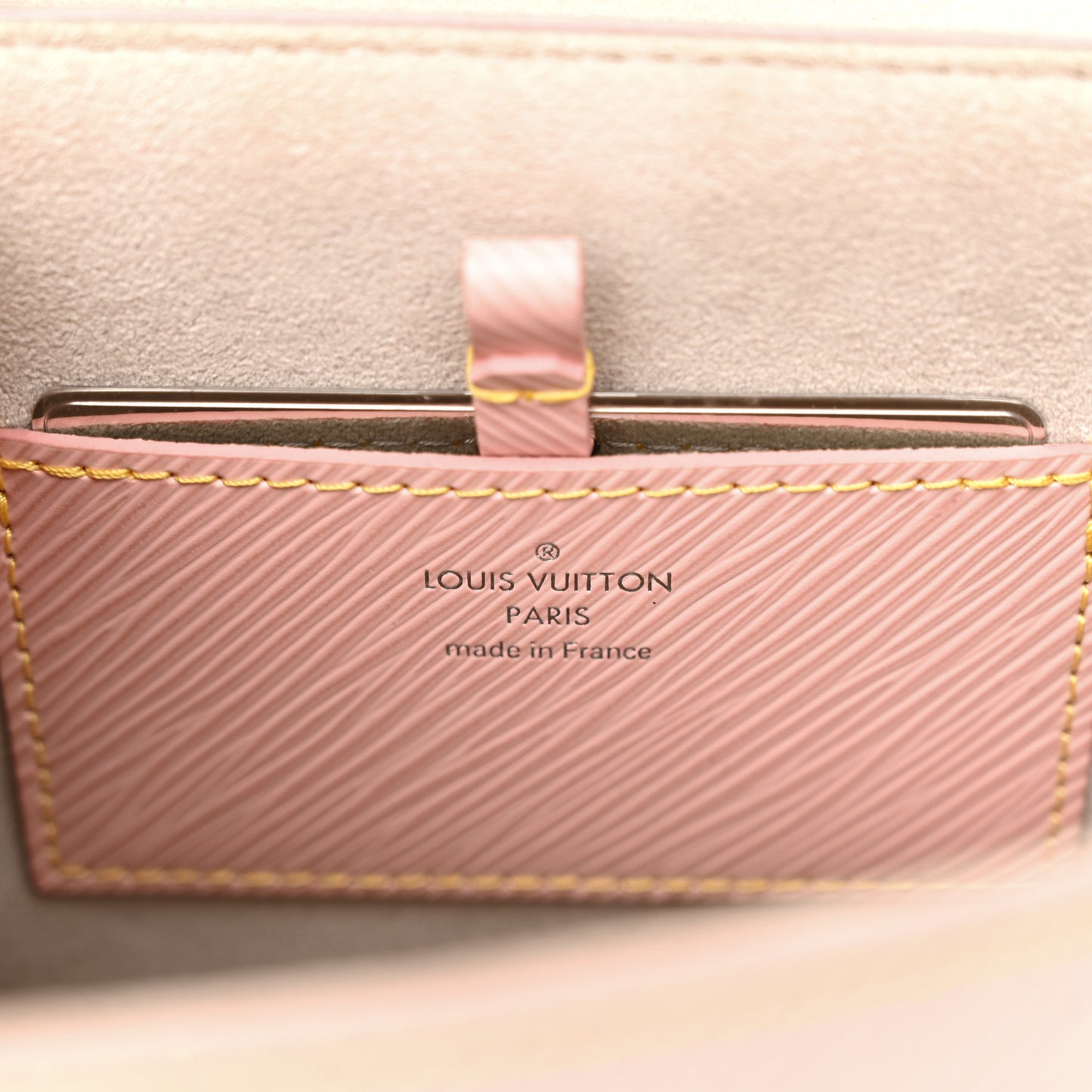 Epi Twist Shoulder Bag MM Rose Ballerine