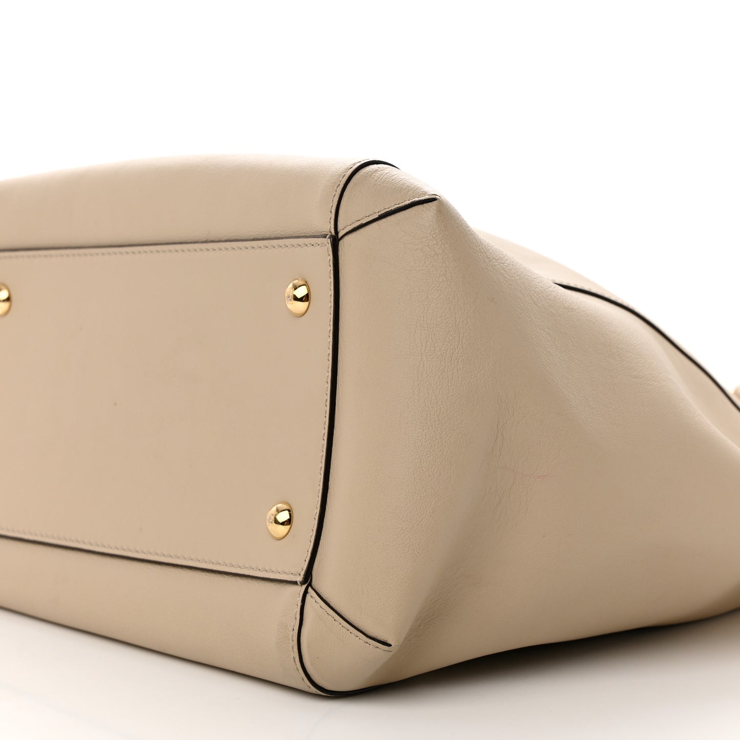 Vitello Grace King Karligraphy Chain Bucket Bag Nuvola Praline