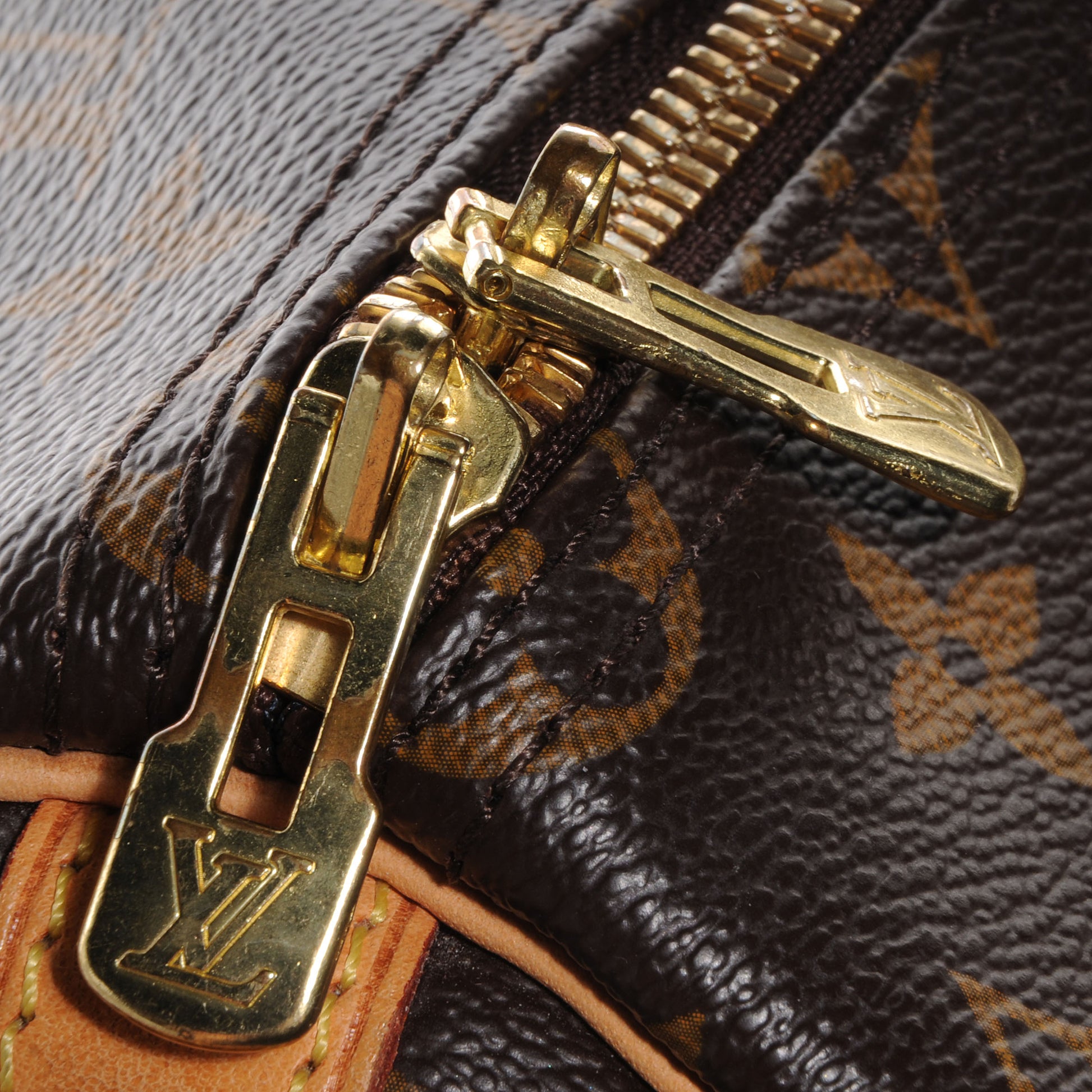 Louis Vuitton Monogram Speedy Bandouliere 35 8 of 8