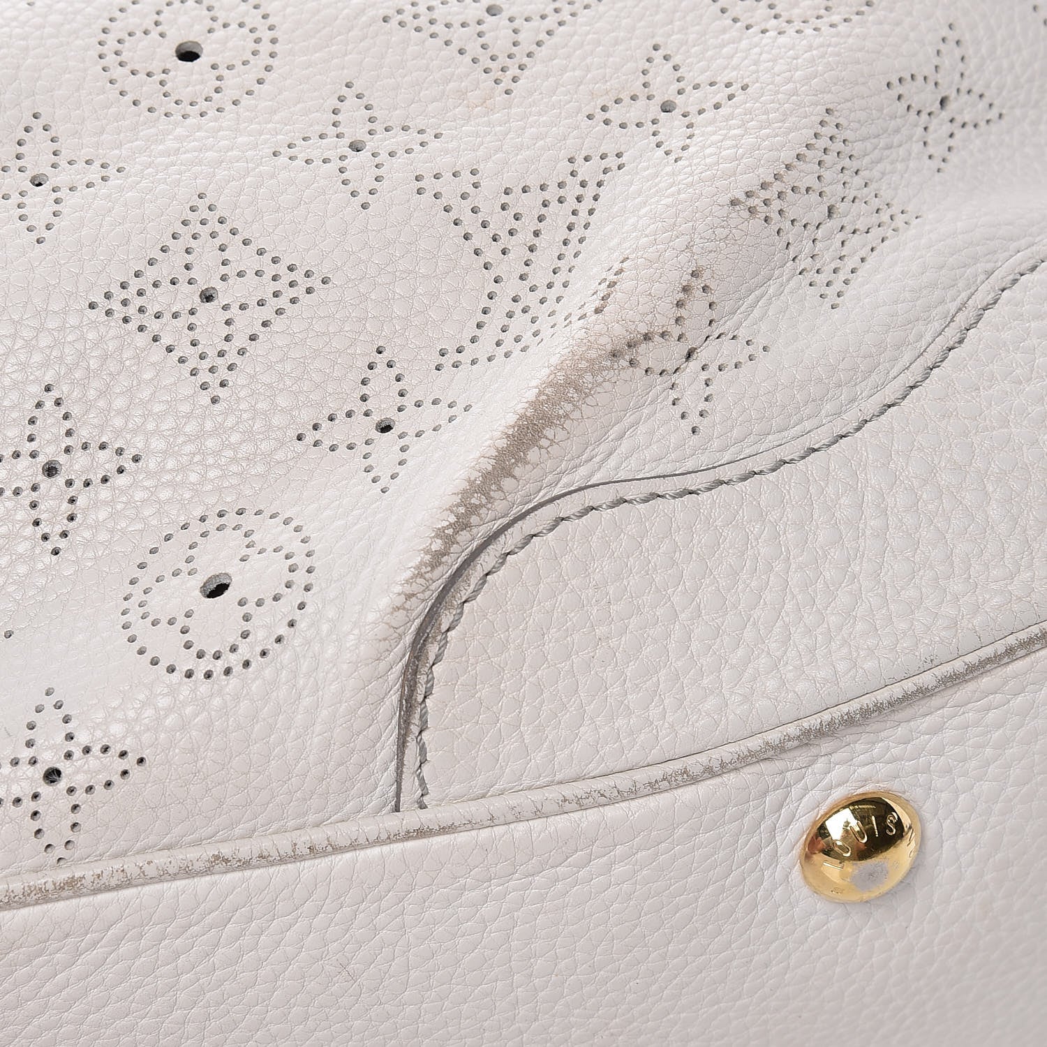 Louis Vuitton Mahina Solar GM White 23 of 26
