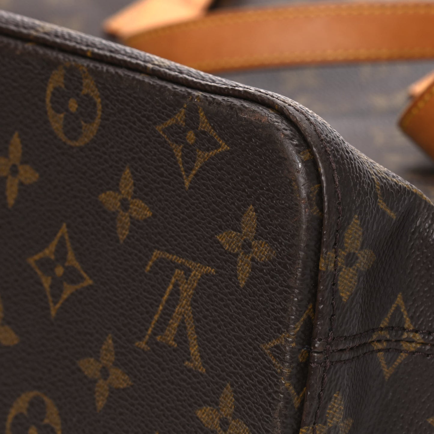 Monogram Luco