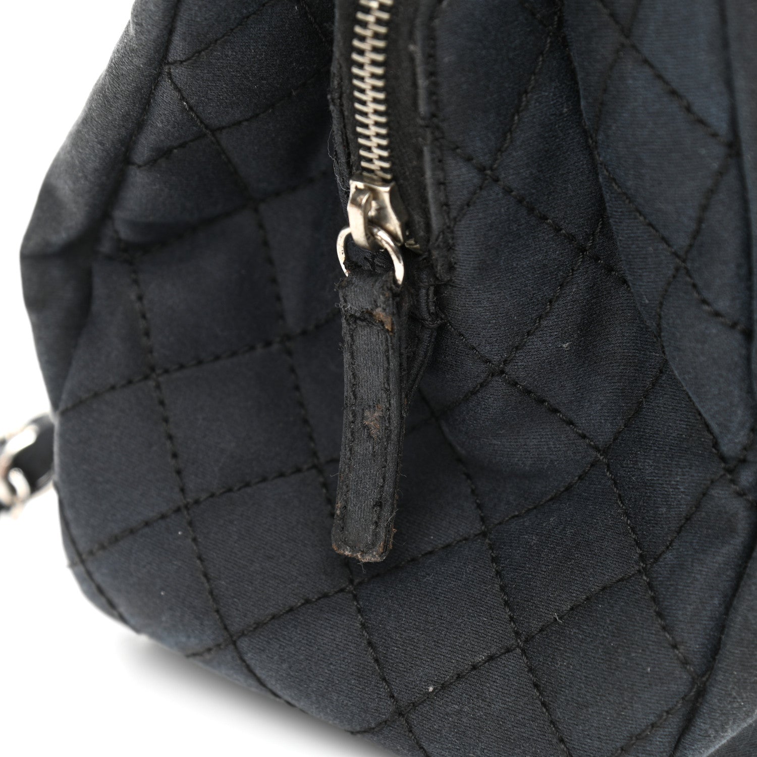 Chanel Canvas Lipstick Ligne Tote Black 19 of 23