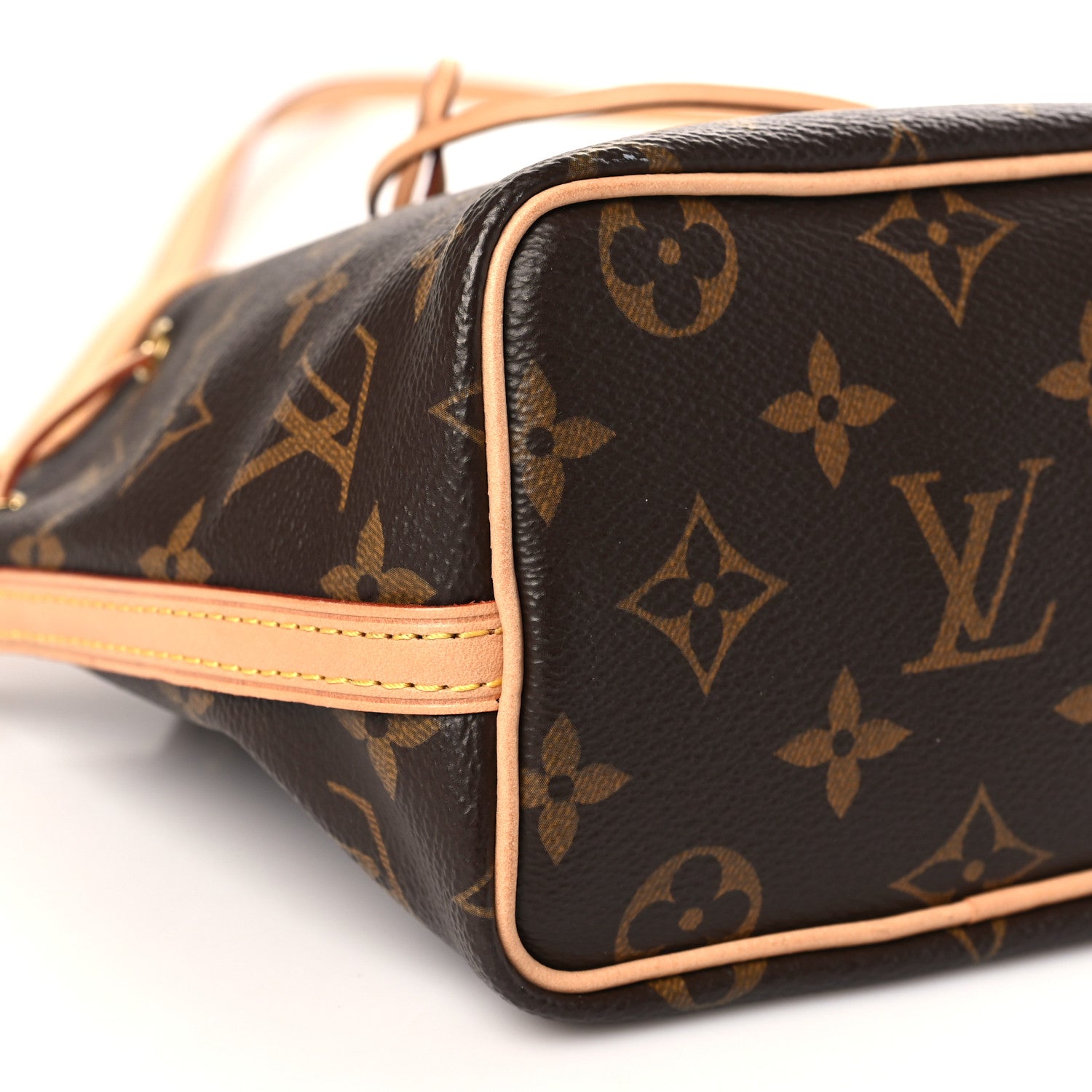 Louis Vuitton Monogram Nano Noe 8 of 9