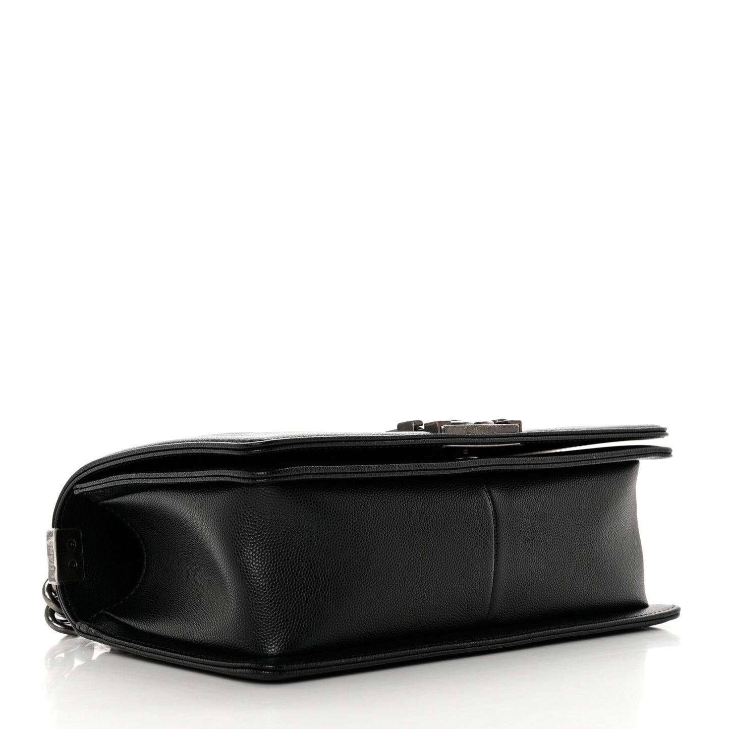 Caviar Quilted Medium Boy Flap Black