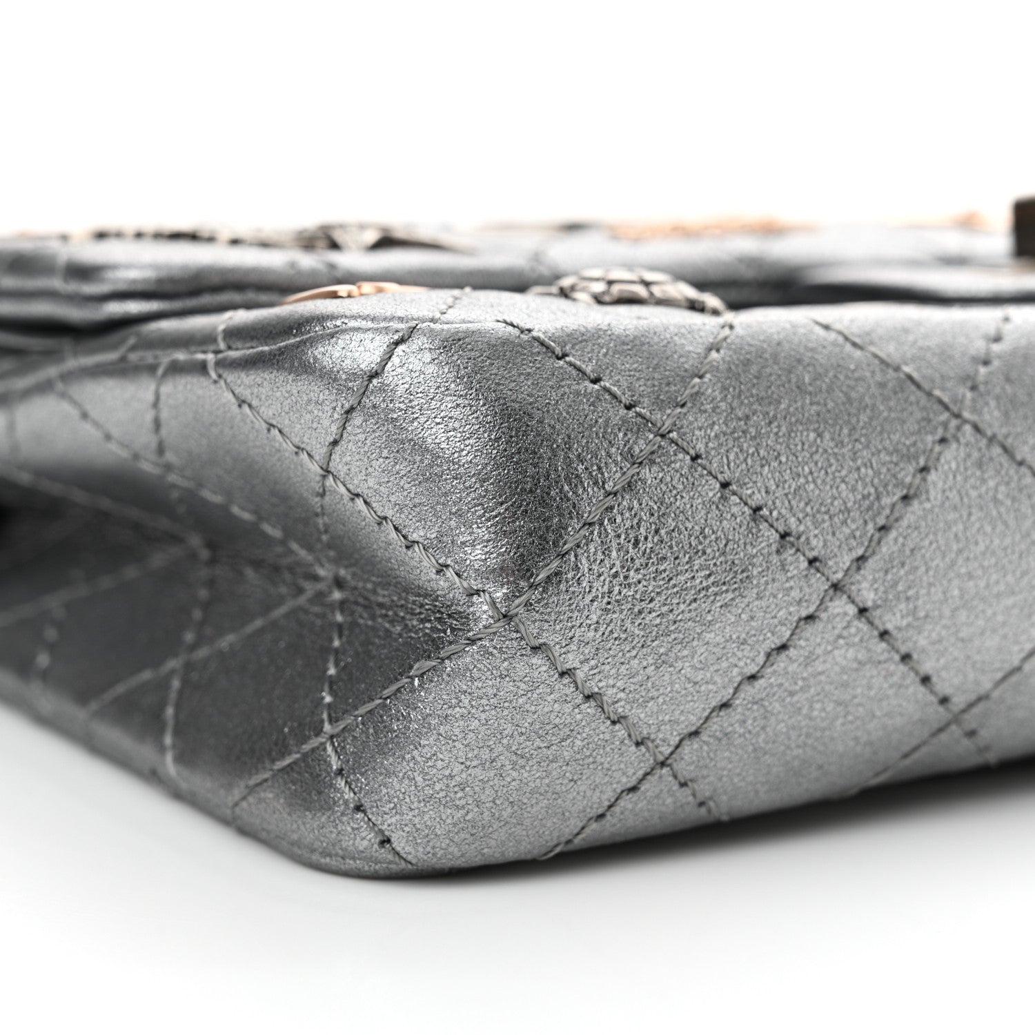 Chanel Metallic Calfskin Quilted Lucky Charms 2.55 Reissue 225 Flap Dark Silver 10 of 12