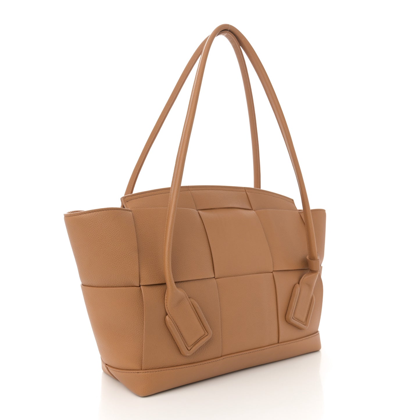 Grained Calfskin Maxi Intrecciato Medium Arco Nude