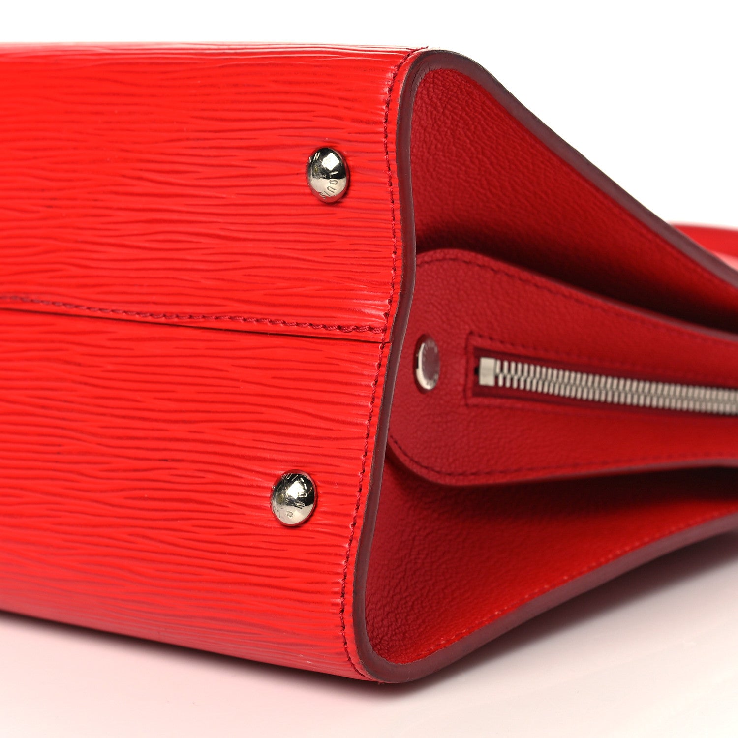 Louis Vuitton Epi Vaneau MM Coquelicot 8 of 11