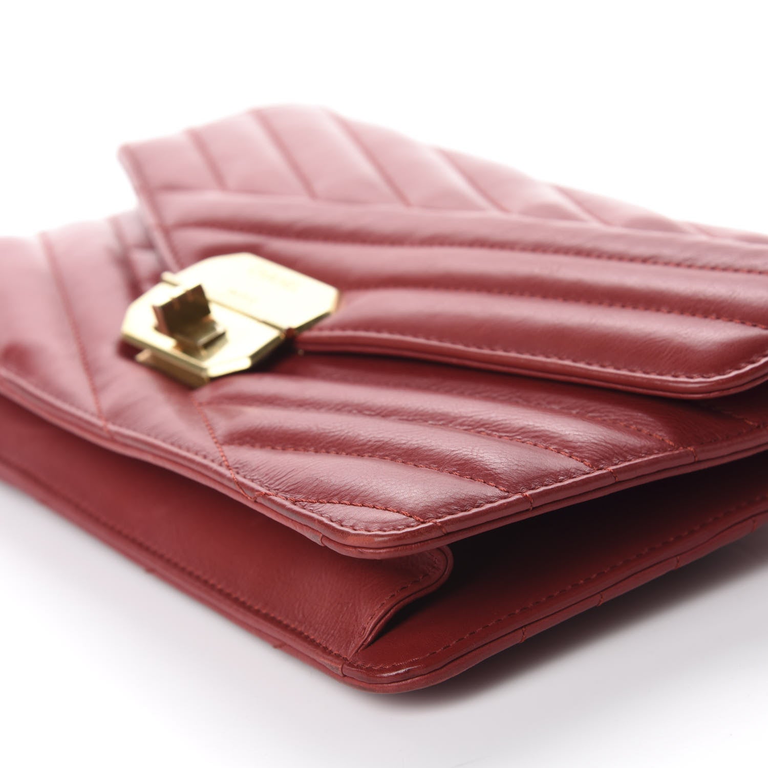 Chanel Calfskin Chevron Quilted Gabrielle Flap Red 7 of 12