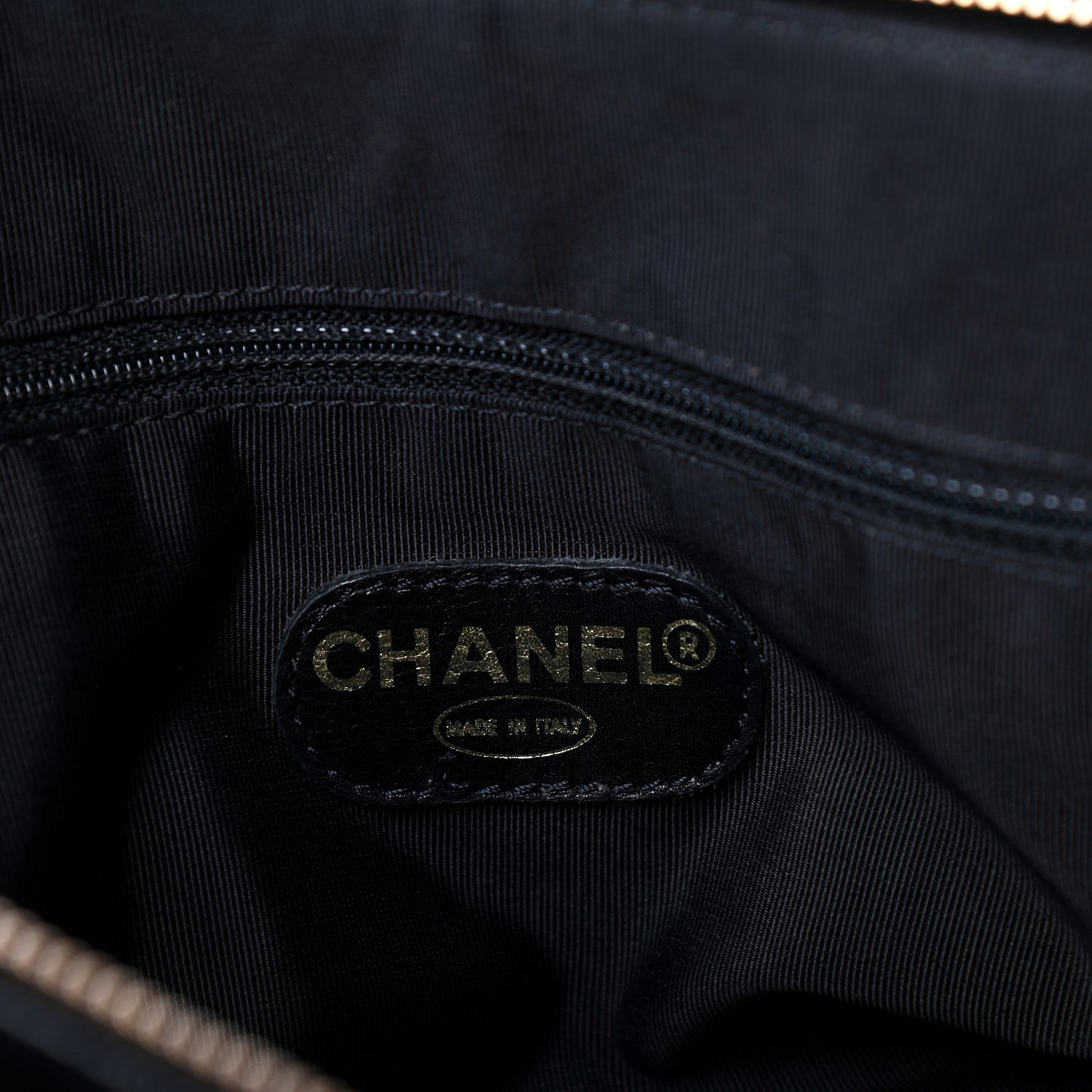 Caviar Quilted CC Shopping Tote Black