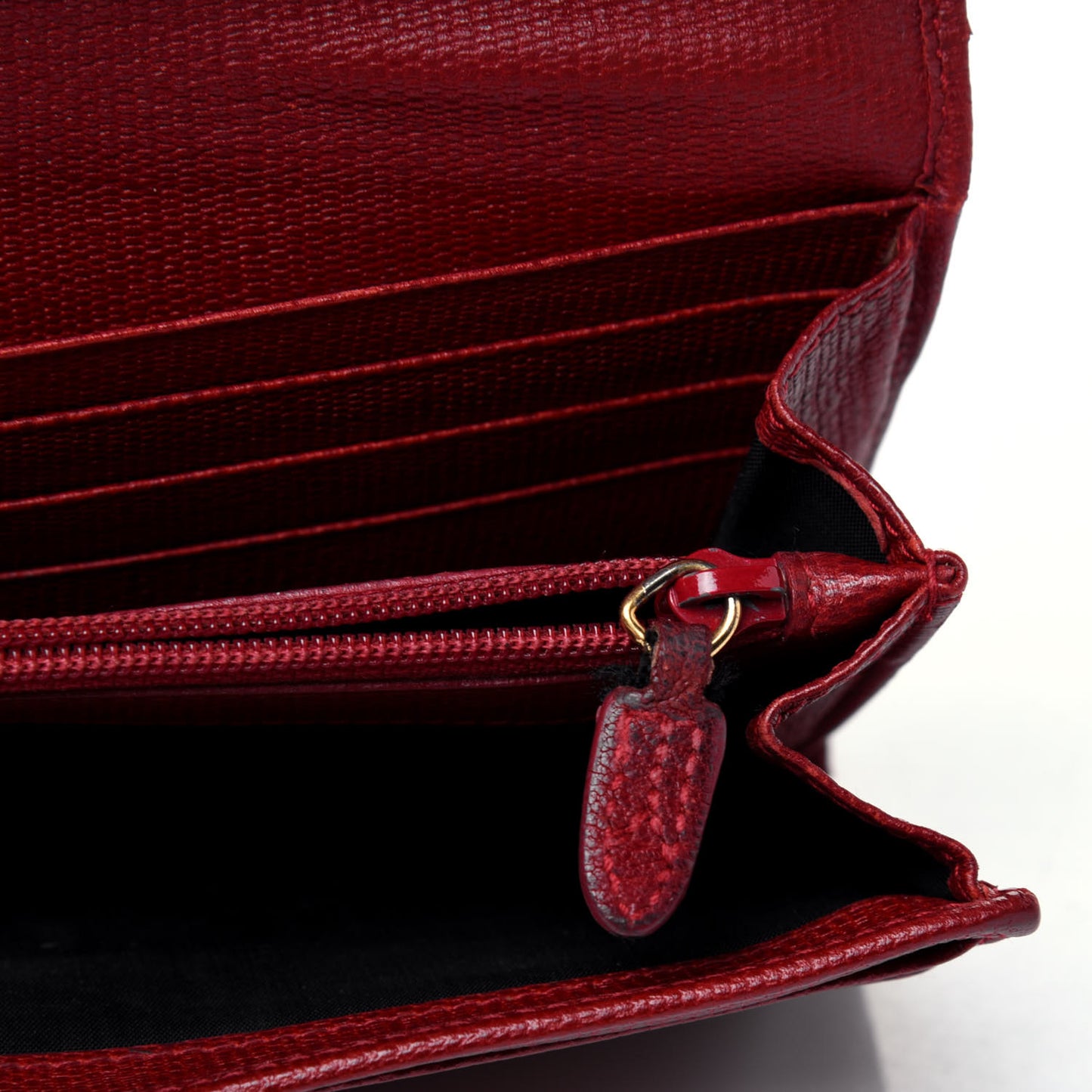 Textured Calfskin Classic Y Ligne Clutch Red