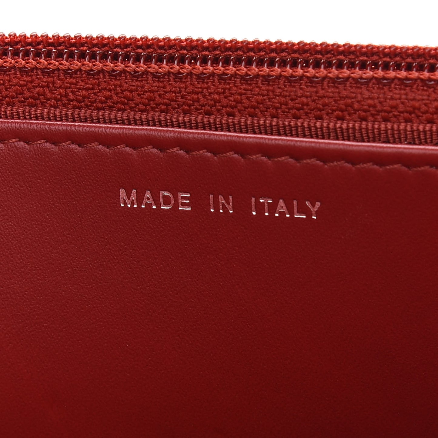 Caviar Quilted Wallet On Chain WOC Red