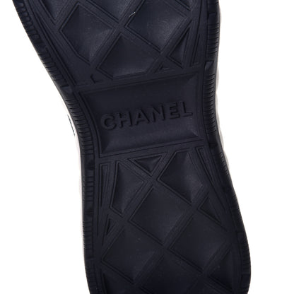 Chanel Velvet Calfskin Mixed Fibers CC Sneakers 40 Black 7 of 10