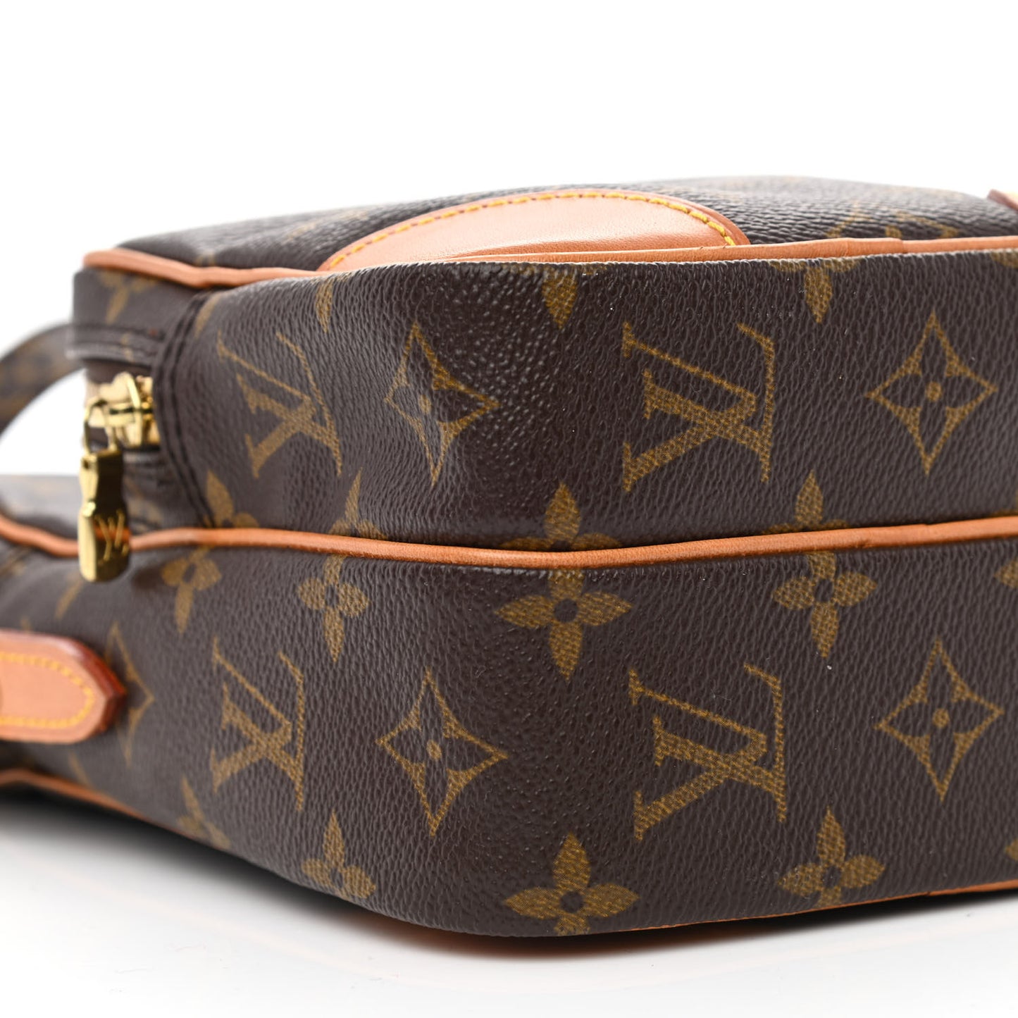 Monogram Amazone