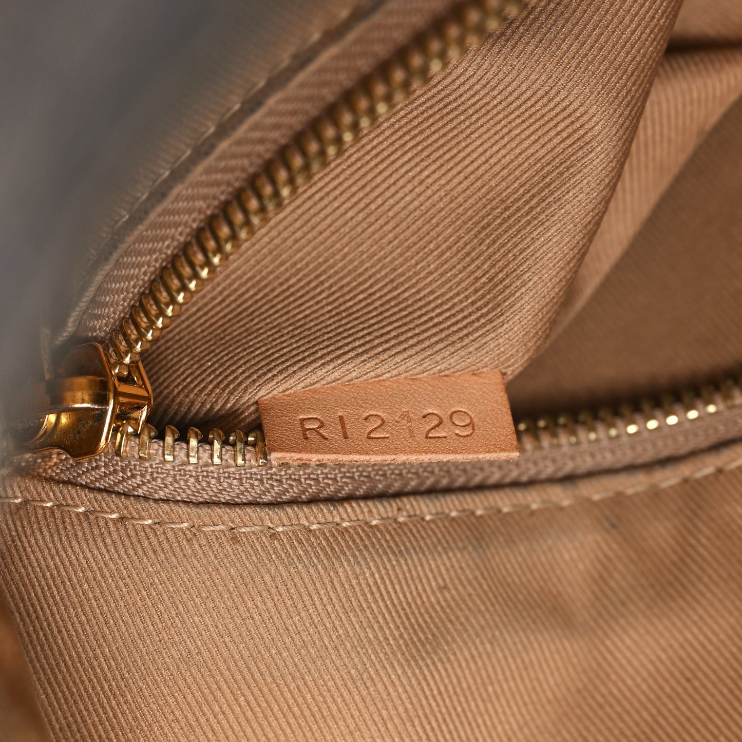 Monogram Graceful PM