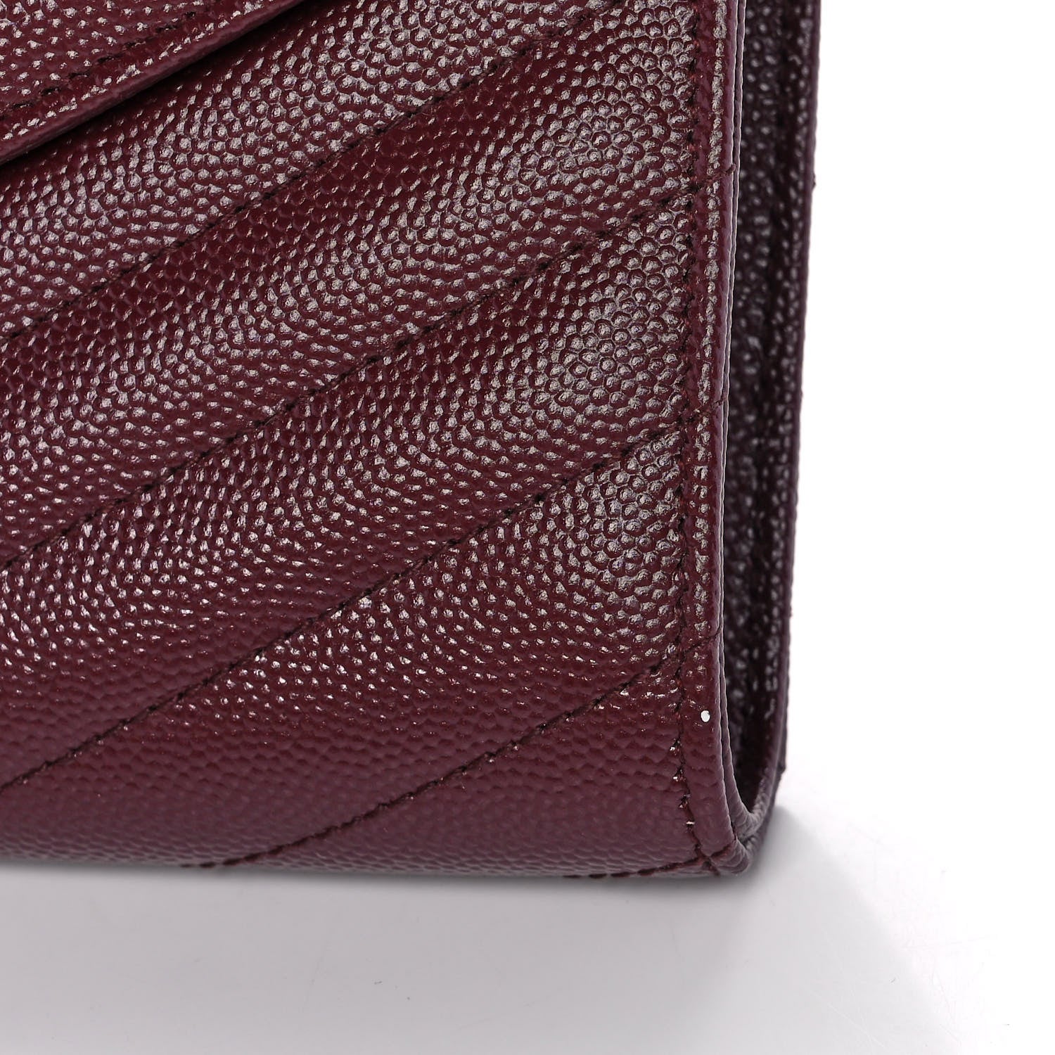 Saint Laurent Grain De Poudre Matelasse Chevron Monogram Envelope Clutch Rouge Legion 12 of 14