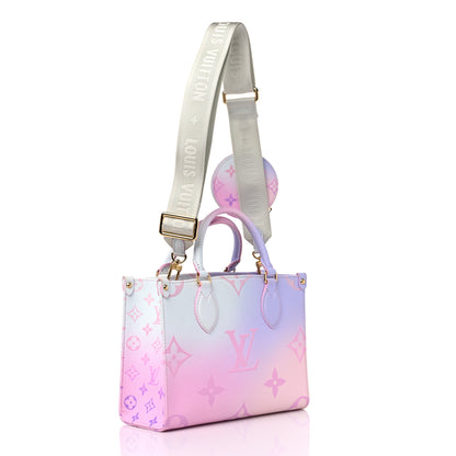 Louis Vuitton Monogram Giant Spring In The City Onthego PM Sunrise Pastel 3 of 8