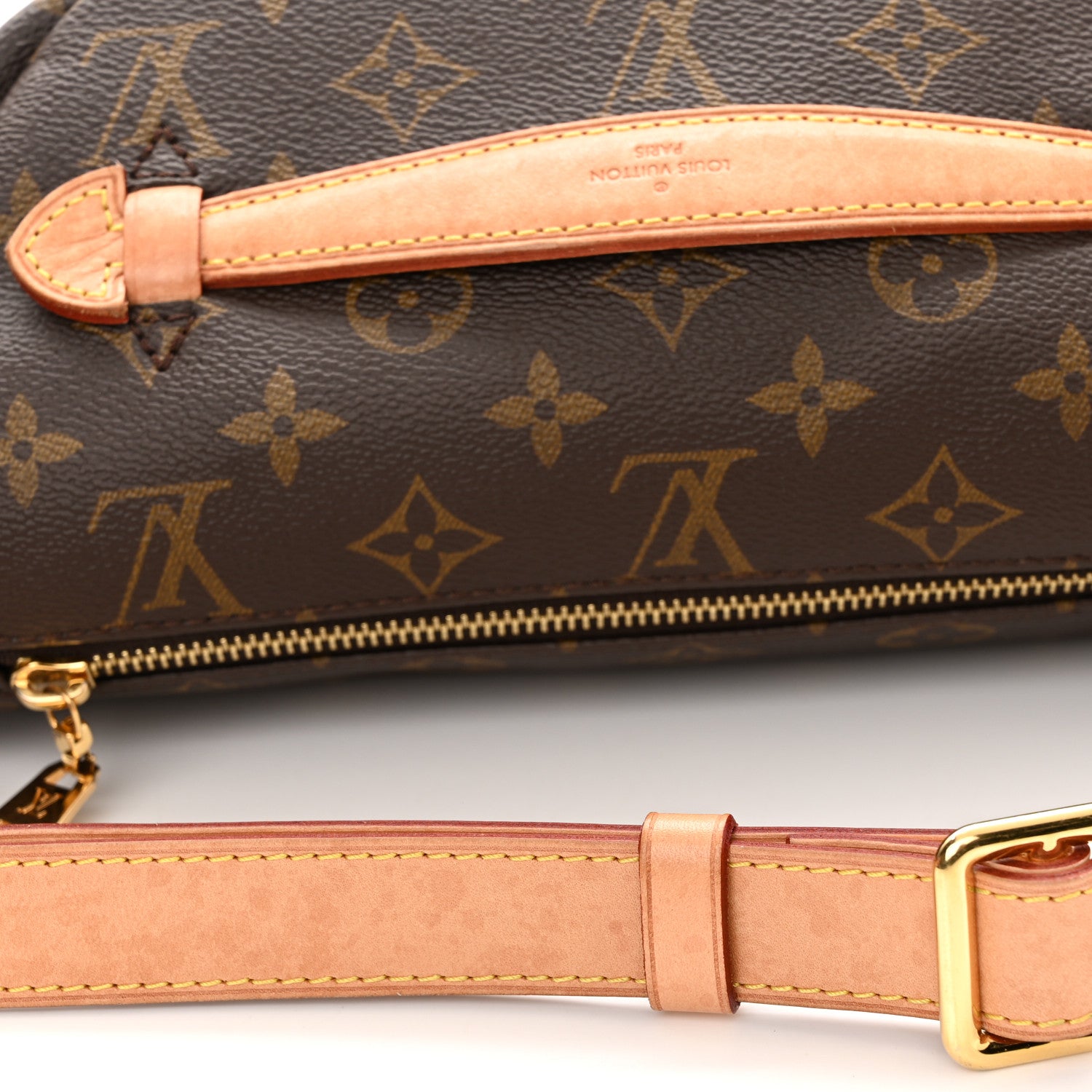 Louis Vuitton Monogram Bumbag 10 of 10
