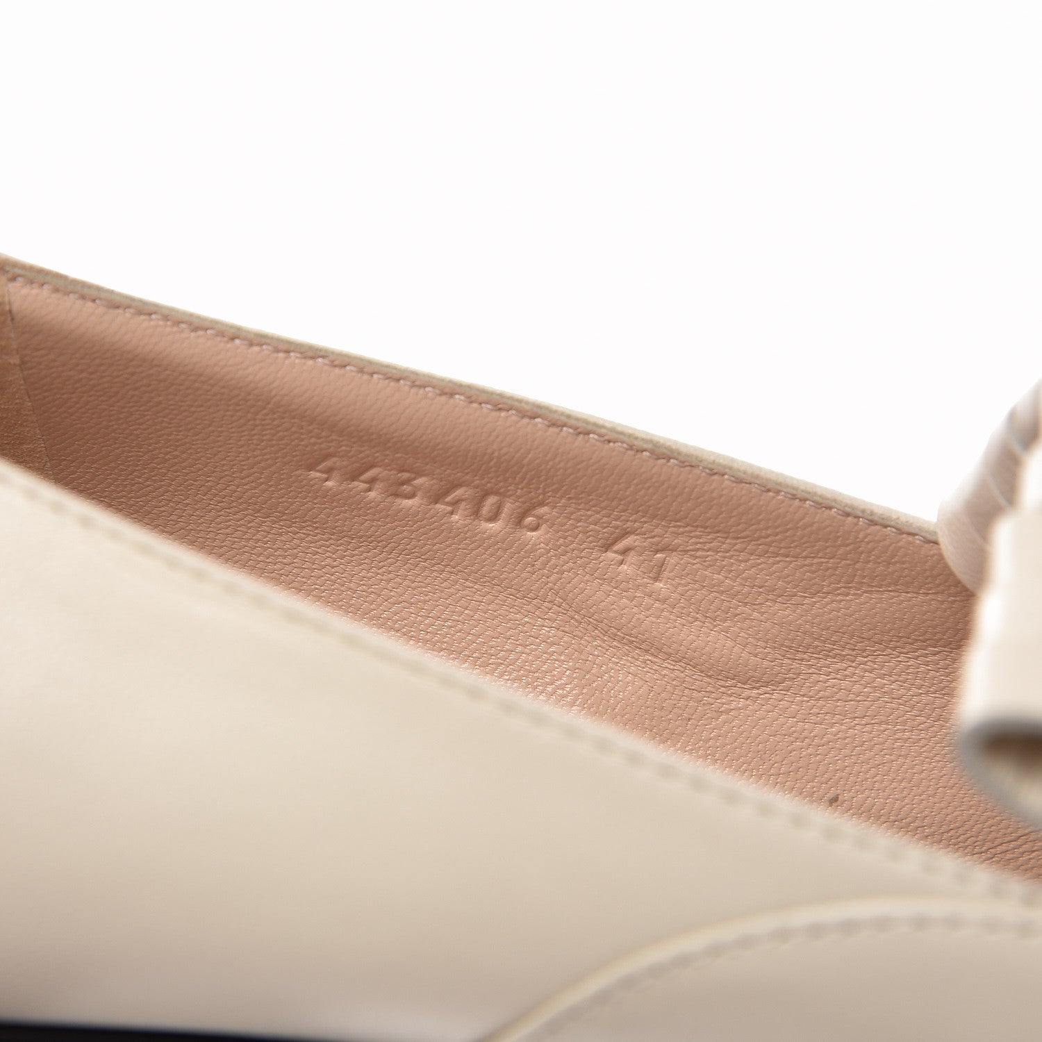 Gucci Malaga Kid Polly Kiltie Fringe 55mm Loafer Pumps 41 Mystic White 8 of 9