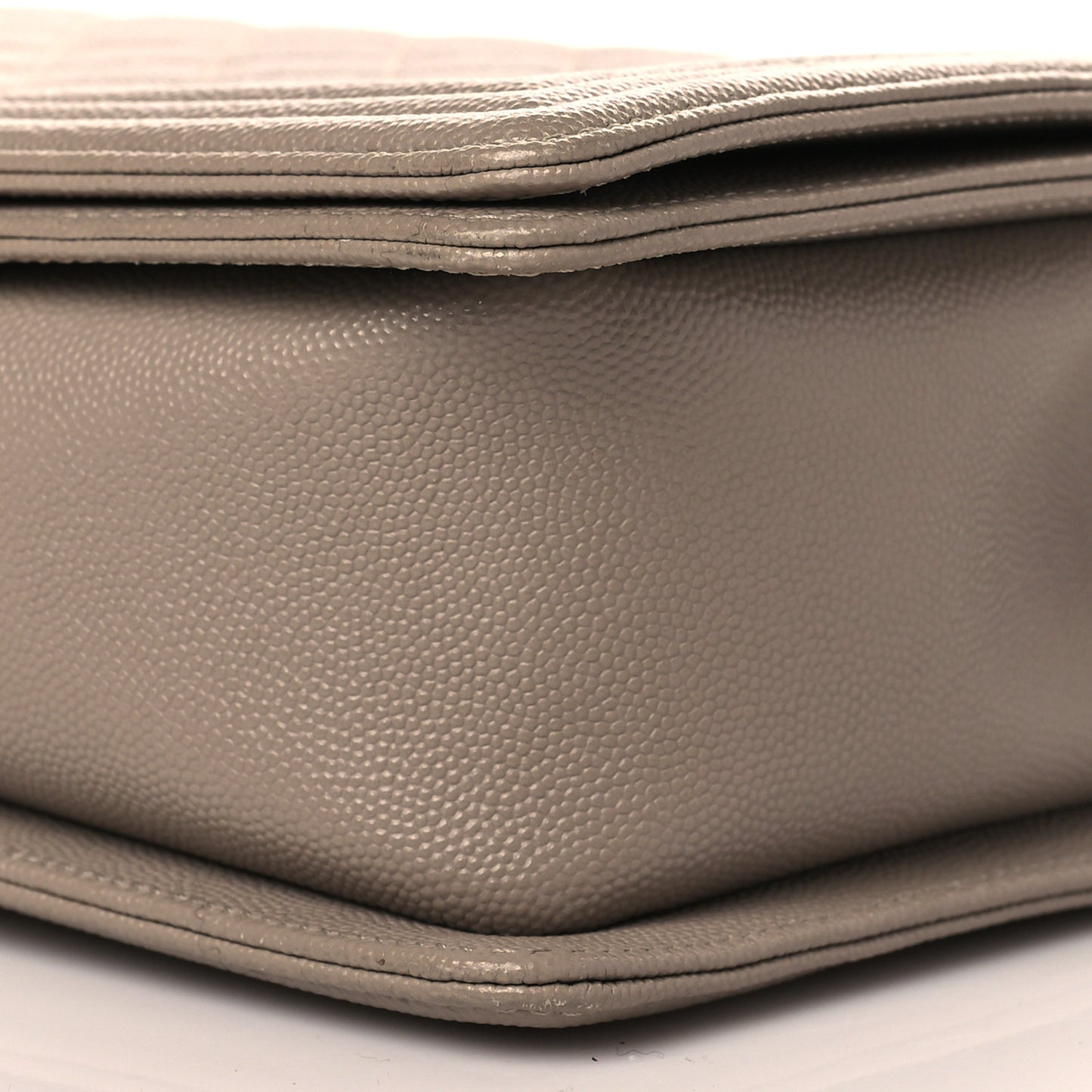 Caviar Quilted New Medium Boy Flap Grey