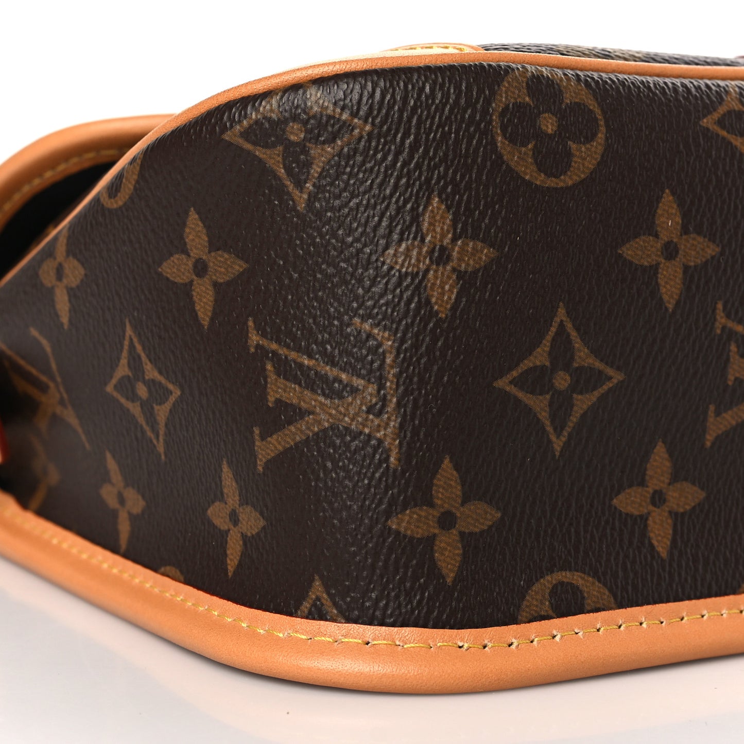 Monogram Diane