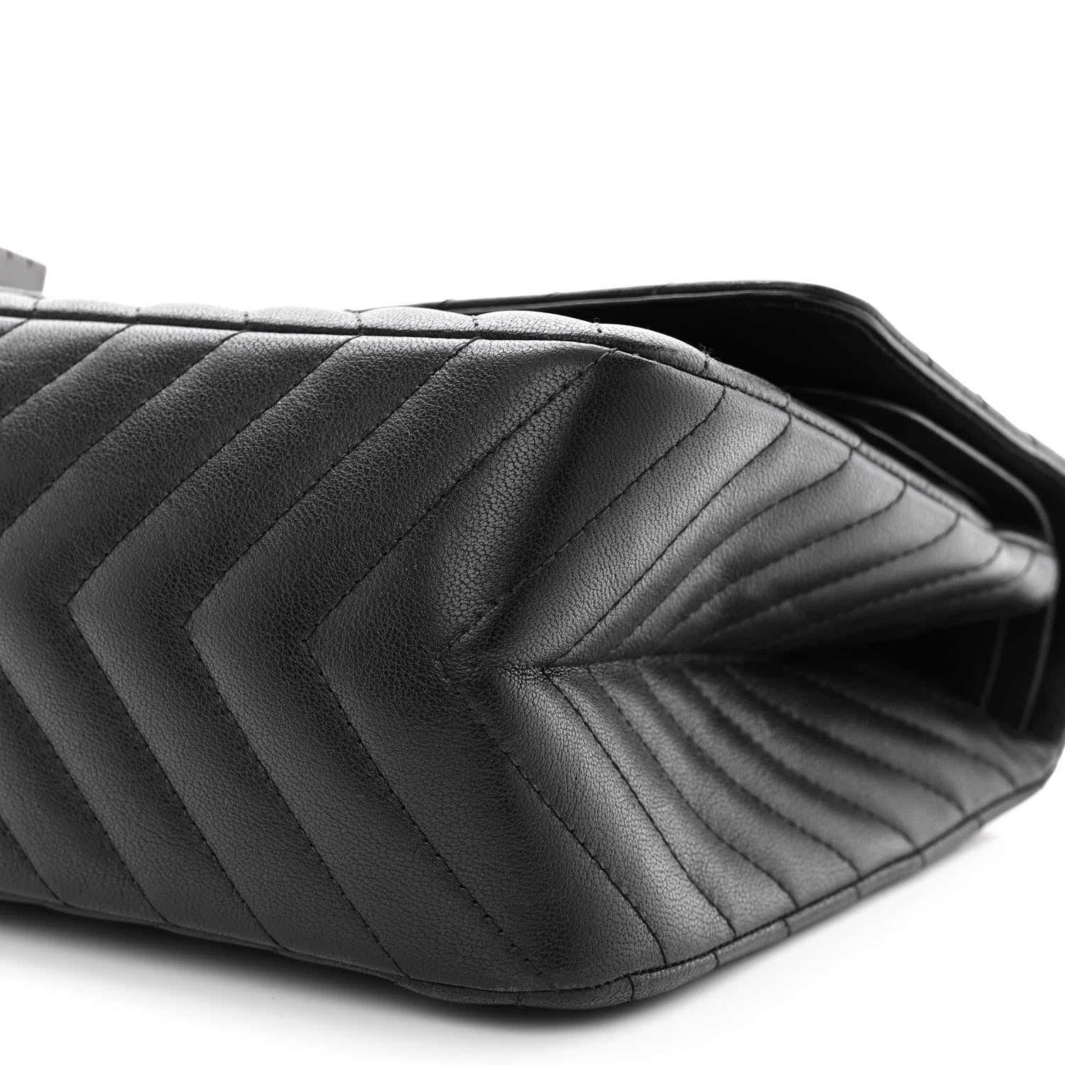 Chanel Sheepskin Chevron Quilted 2.55 Reissue 227 Flap So Black 10 of 13