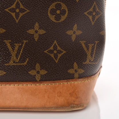 Louis Vuitton Monogram Alma PM 21 of 26