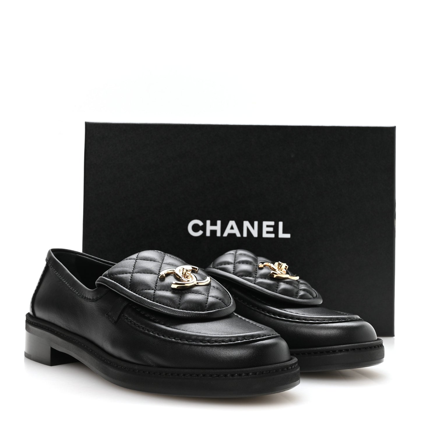 Lambskin Quilted CC Turnlock Loafers 38 Black
