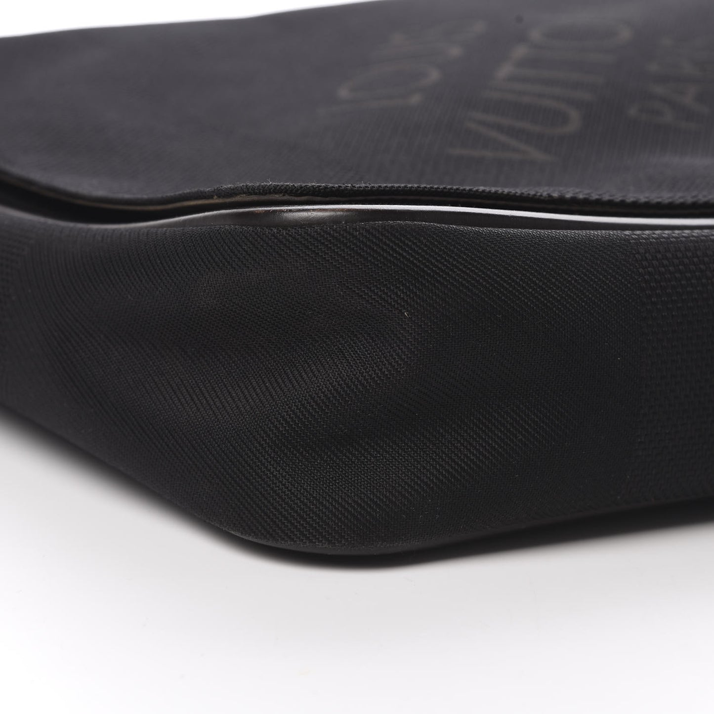 Damier Geant Messenger Bag Black