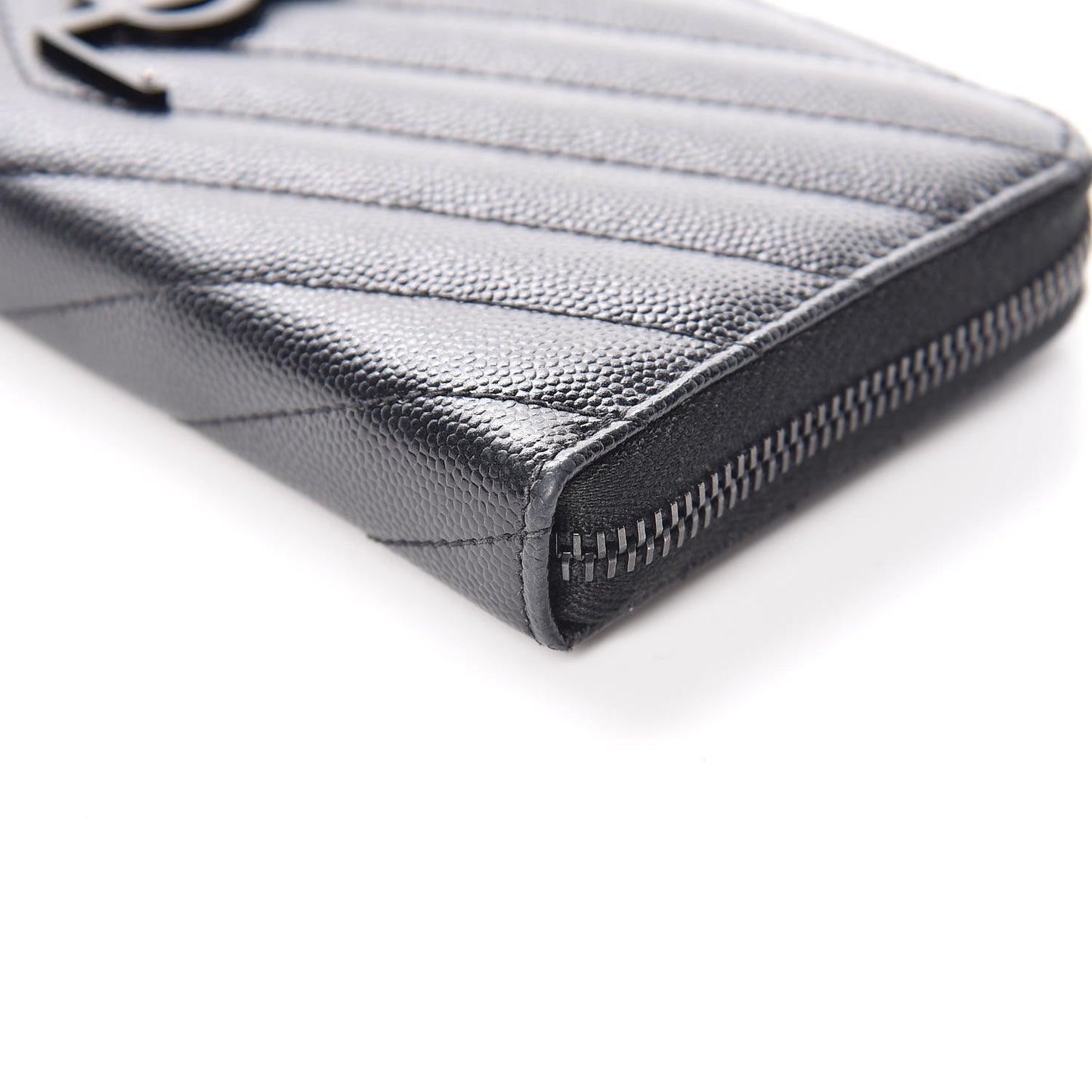 Grain De Poudre Matelasse Chevron Monogram Zip Around Wallet Black