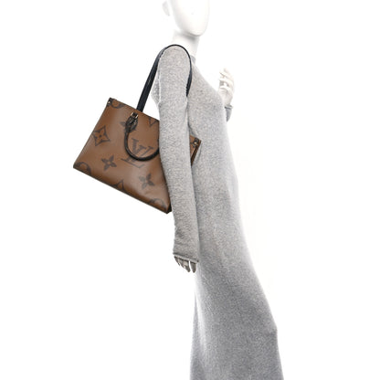 Louis Vuitton Reverse Monogram Giant Onthego MM 2 of 9
